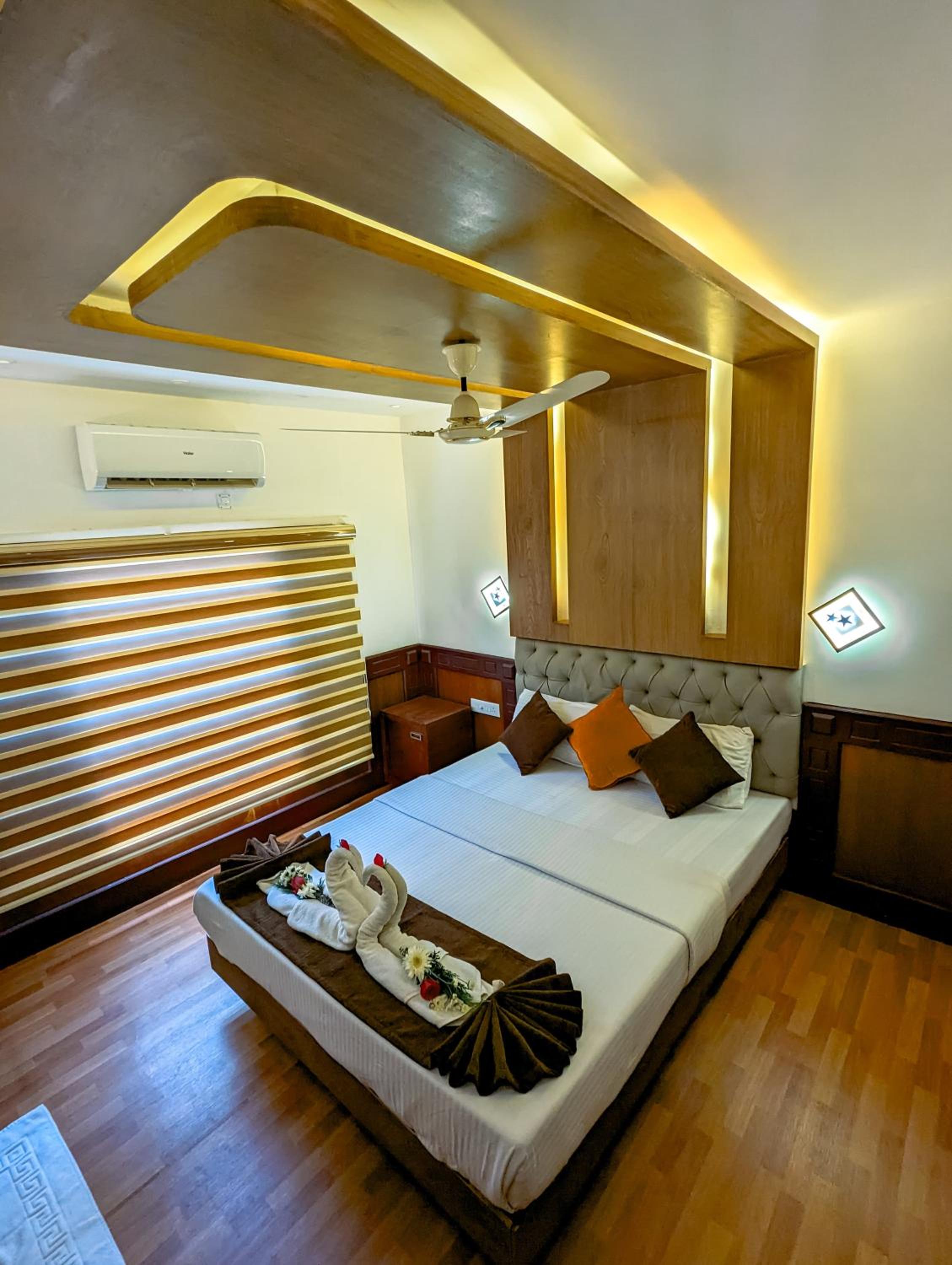 Grand villa Luxuary Houseboat