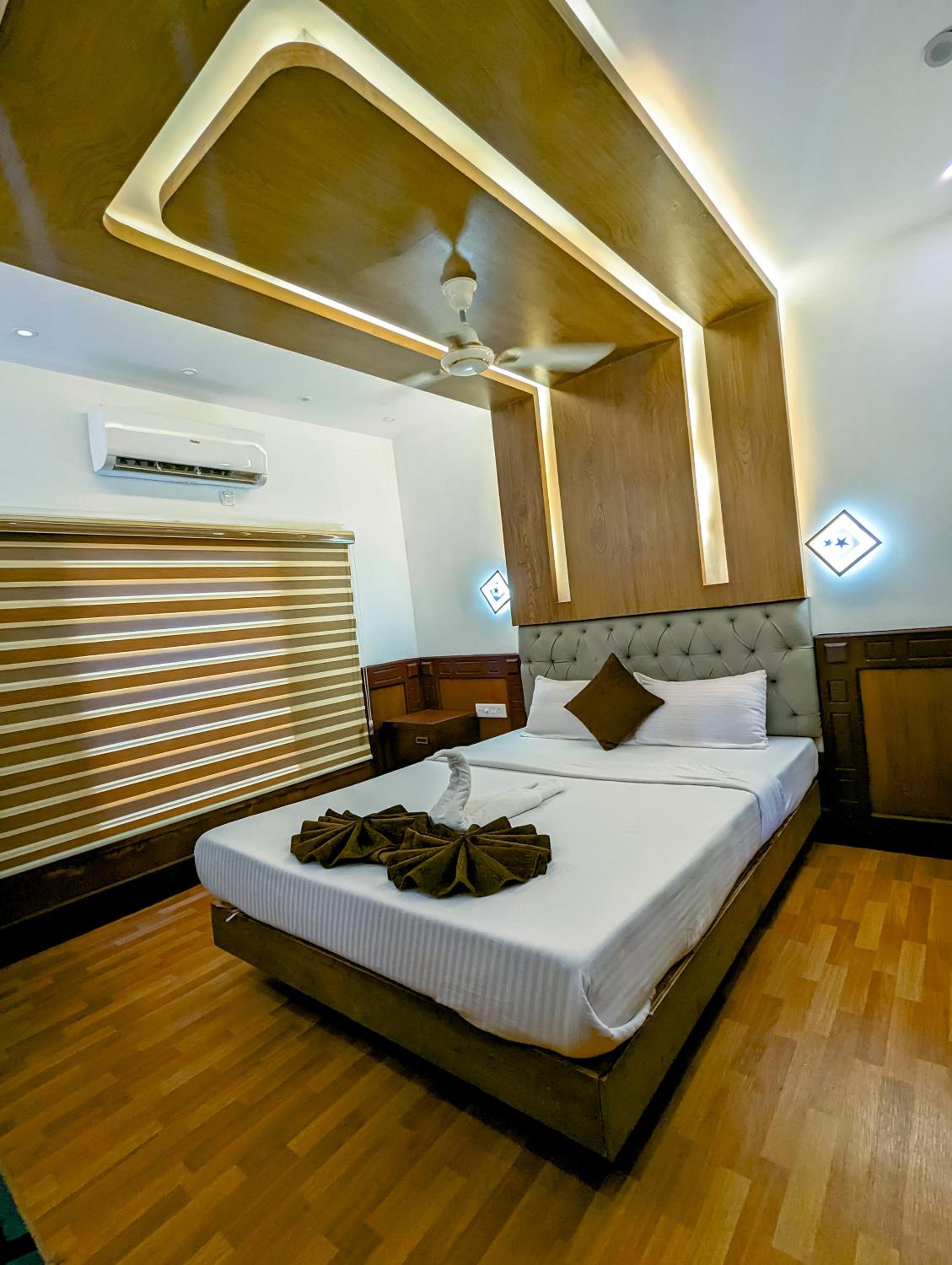 Grand villa Luxuary Houseboat