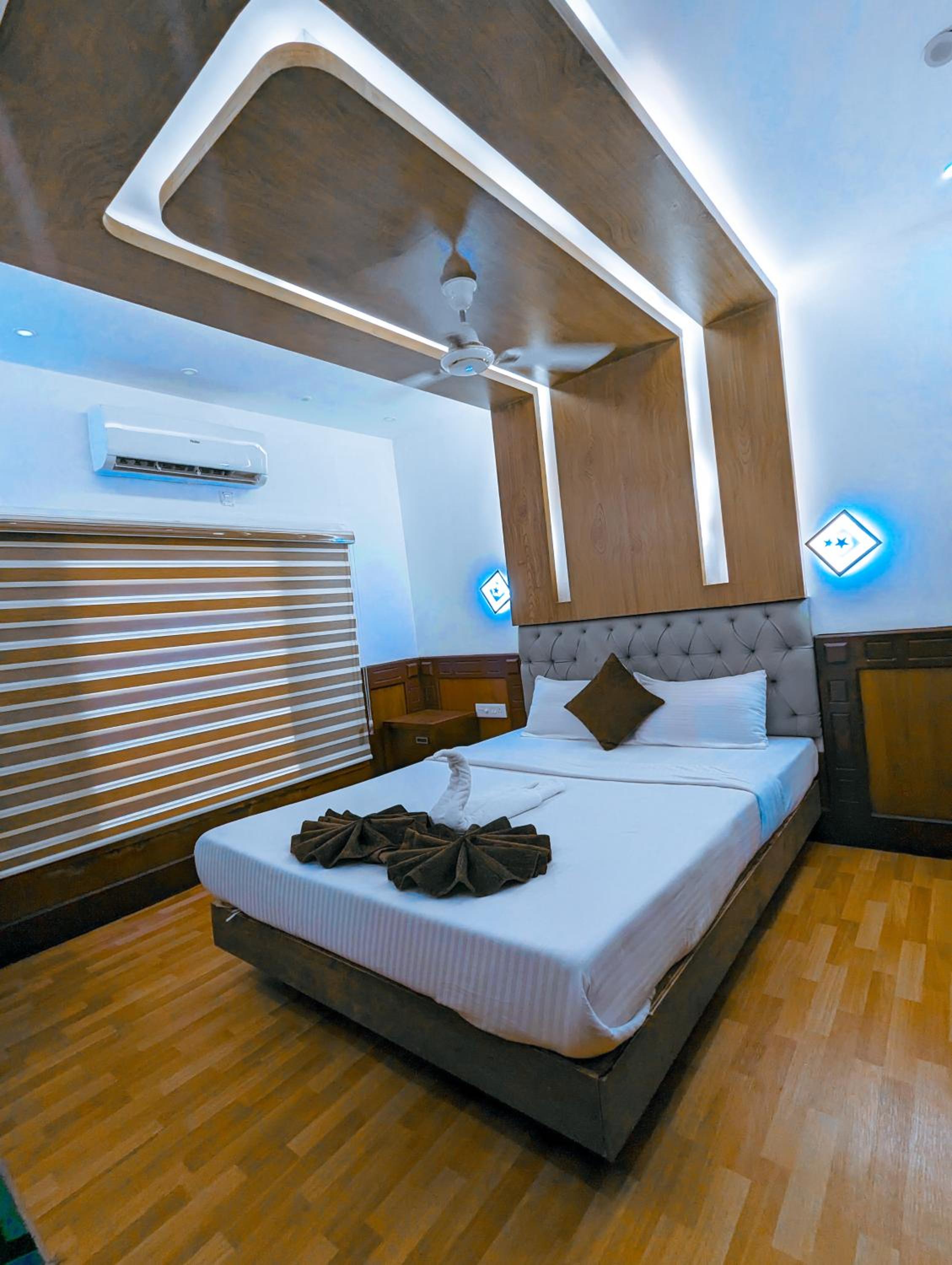 Grand villa Luxuary Houseboat