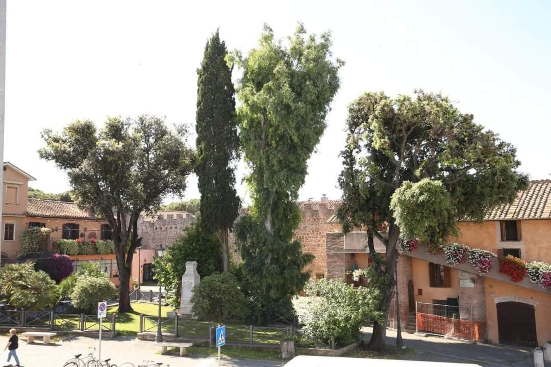 Airport FCO, Ostia antica - Livio's home view 2