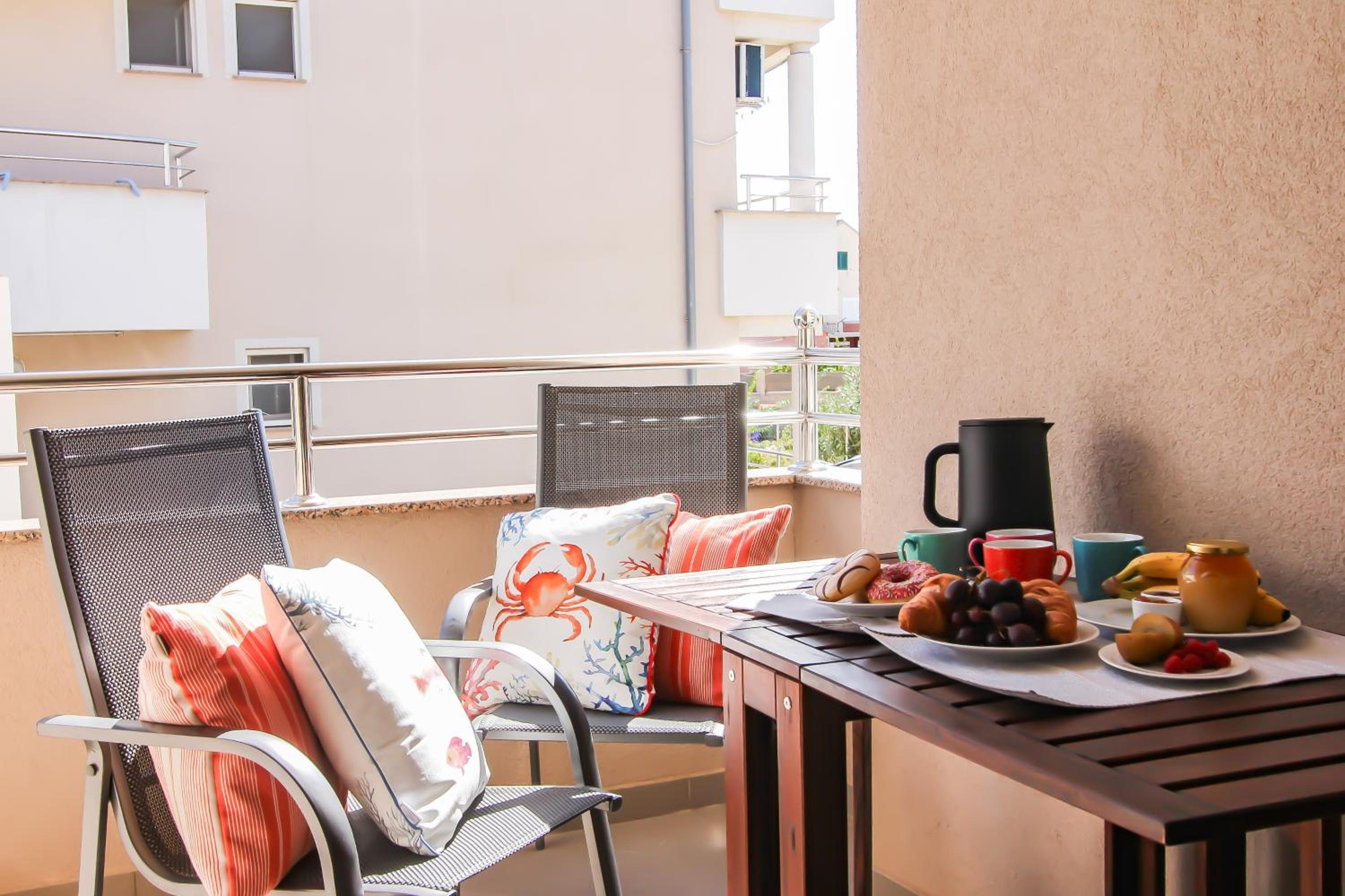 balance & terrace