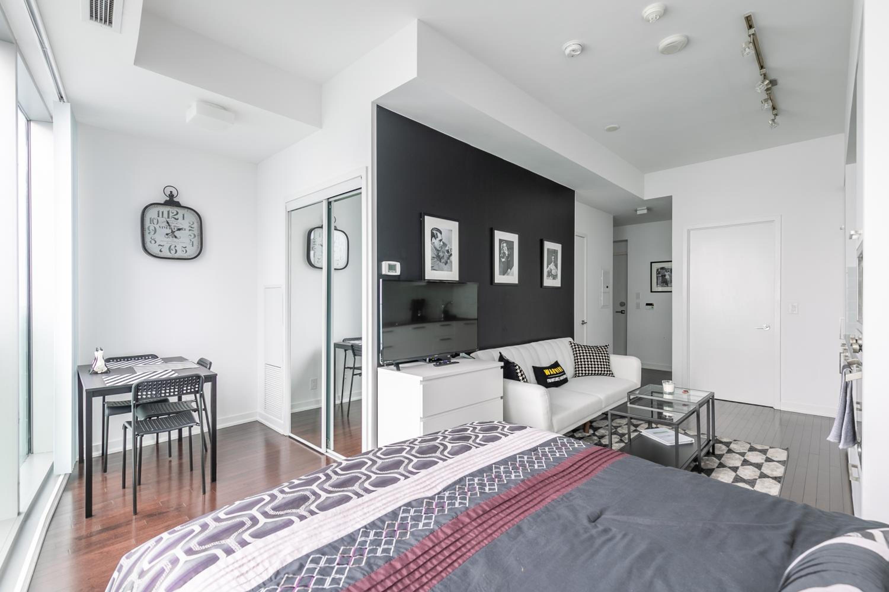 GLOBALSTAY Gorgeous Downtown Apartment