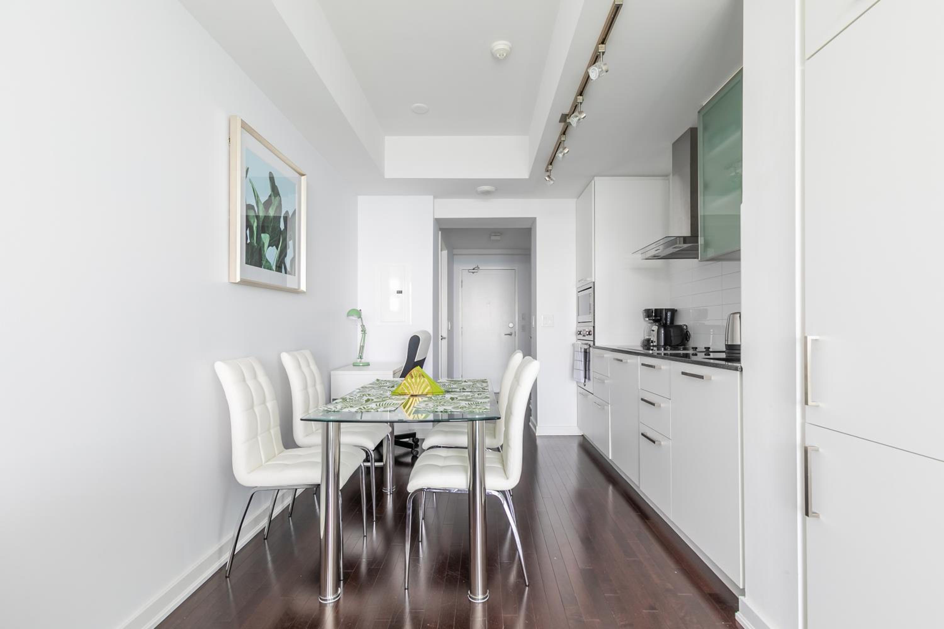 GLOBALSTAY Gorgeous Downtown Apartment