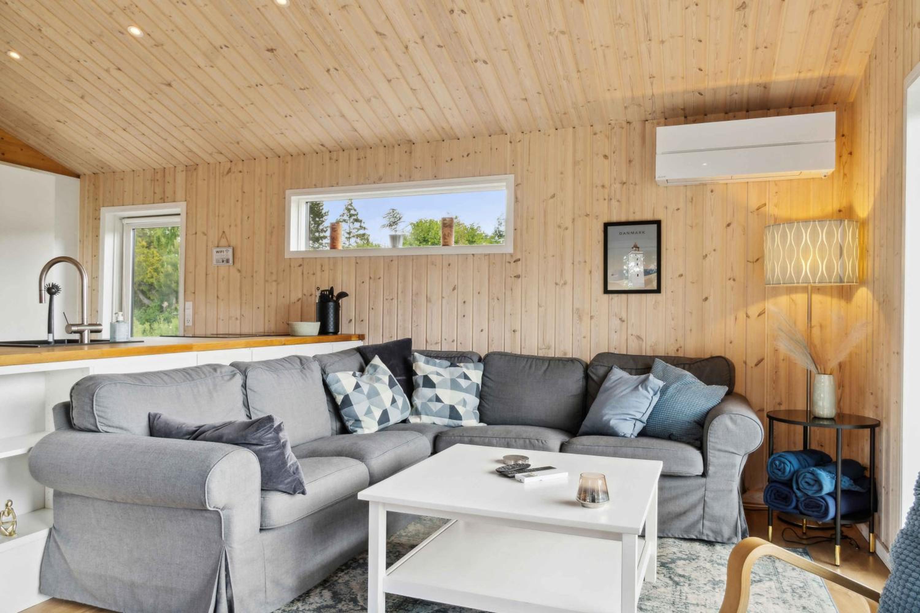 Lovely Bright Summer House In Marielyst