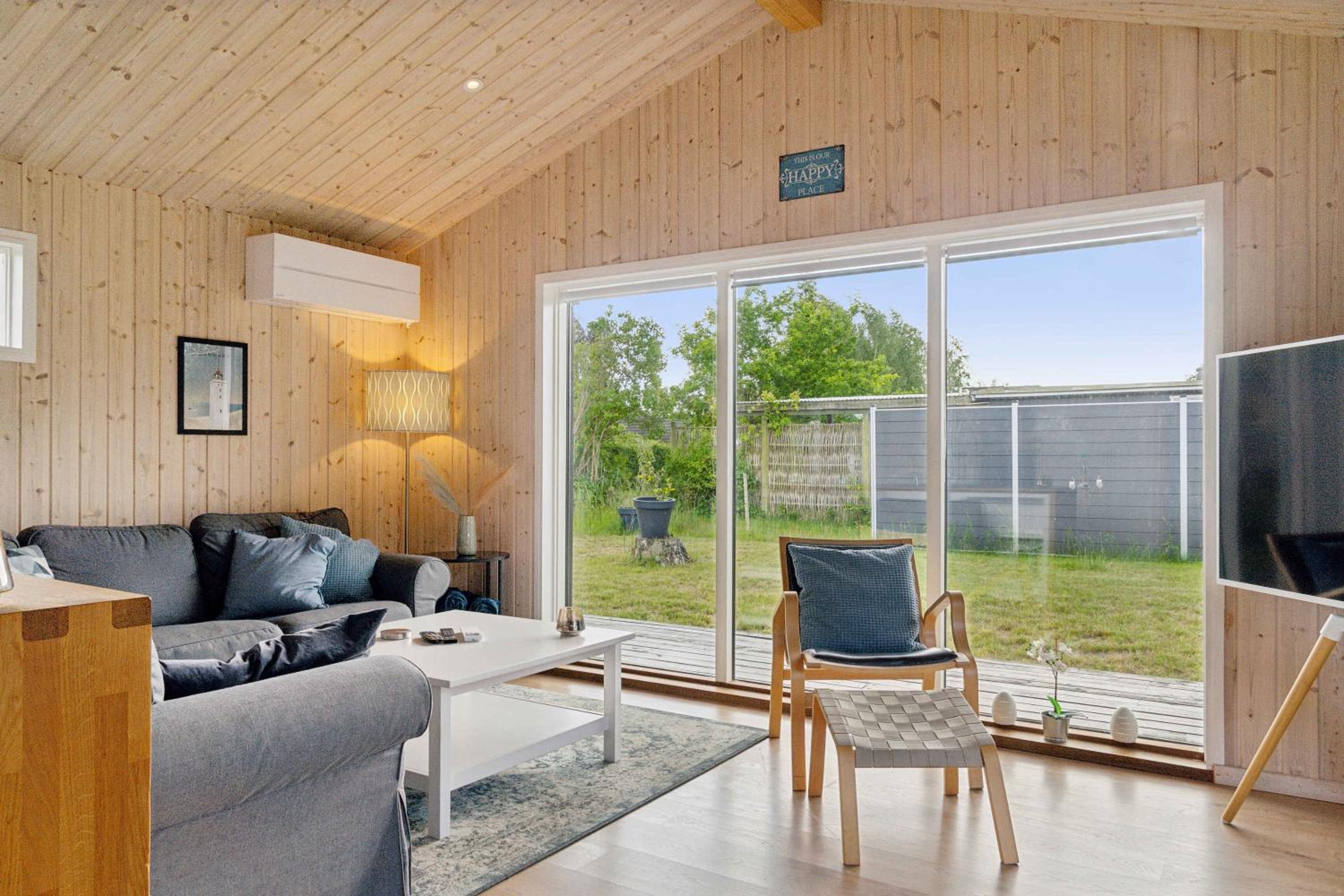 Lovely Bright Summer House In Marielyst