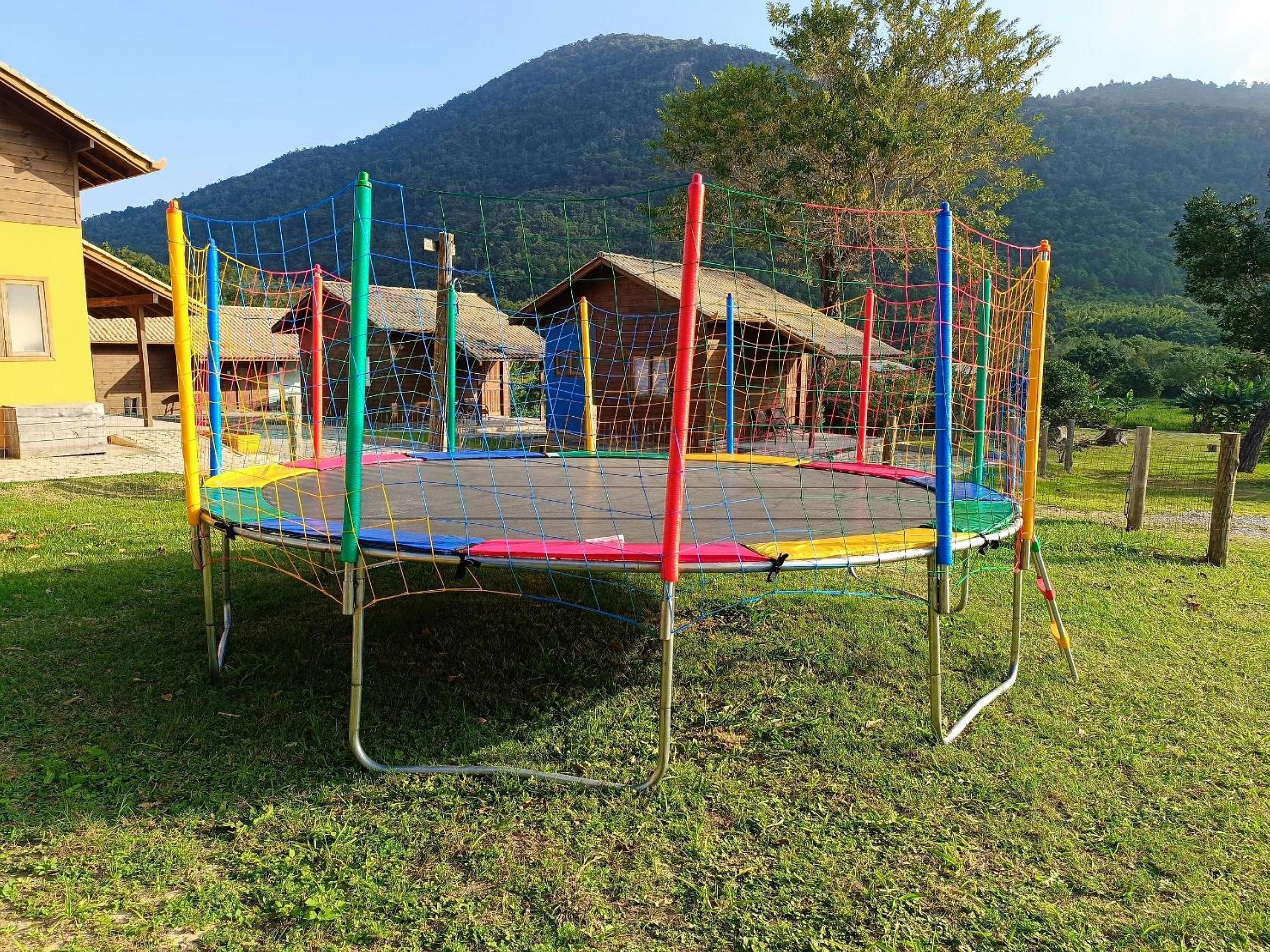 Cabanas aconchegantes. Desfrute da natureza e praia