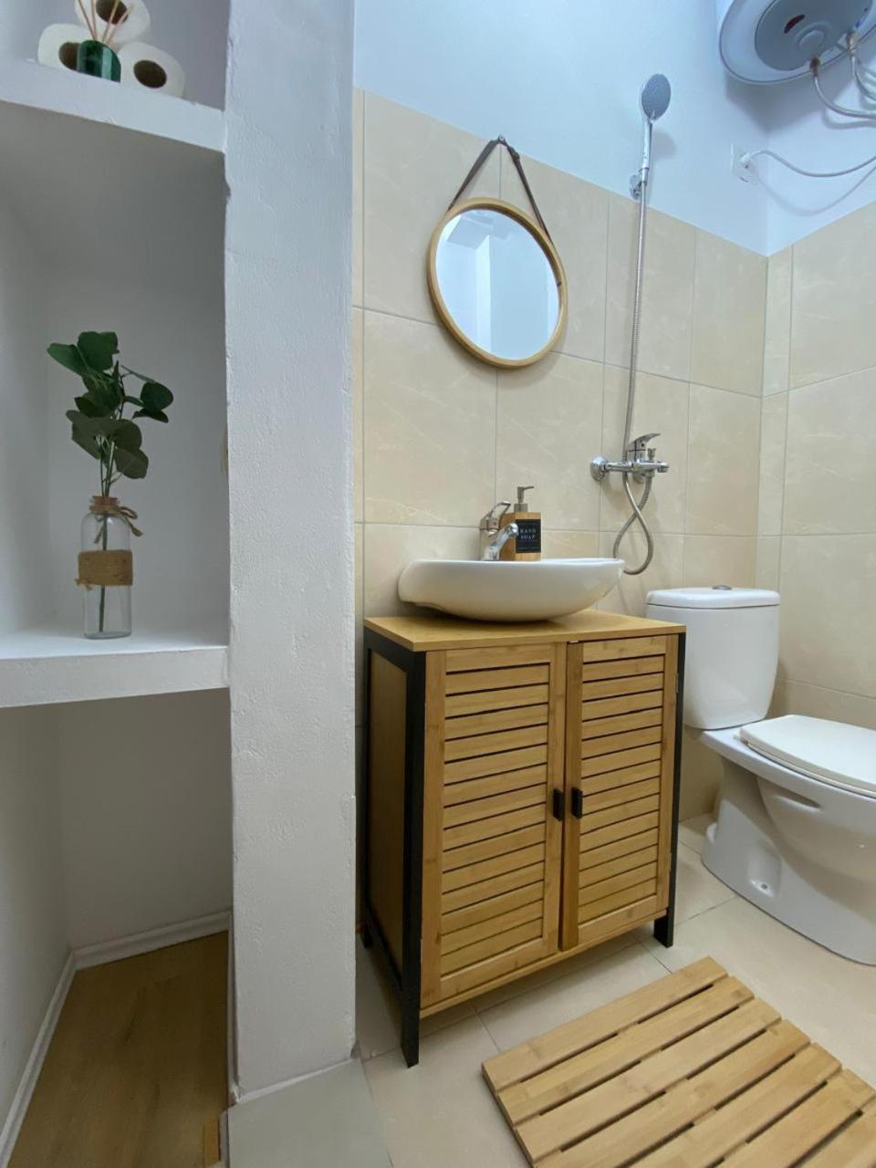 The Duke Apartment City Centre Vlore
