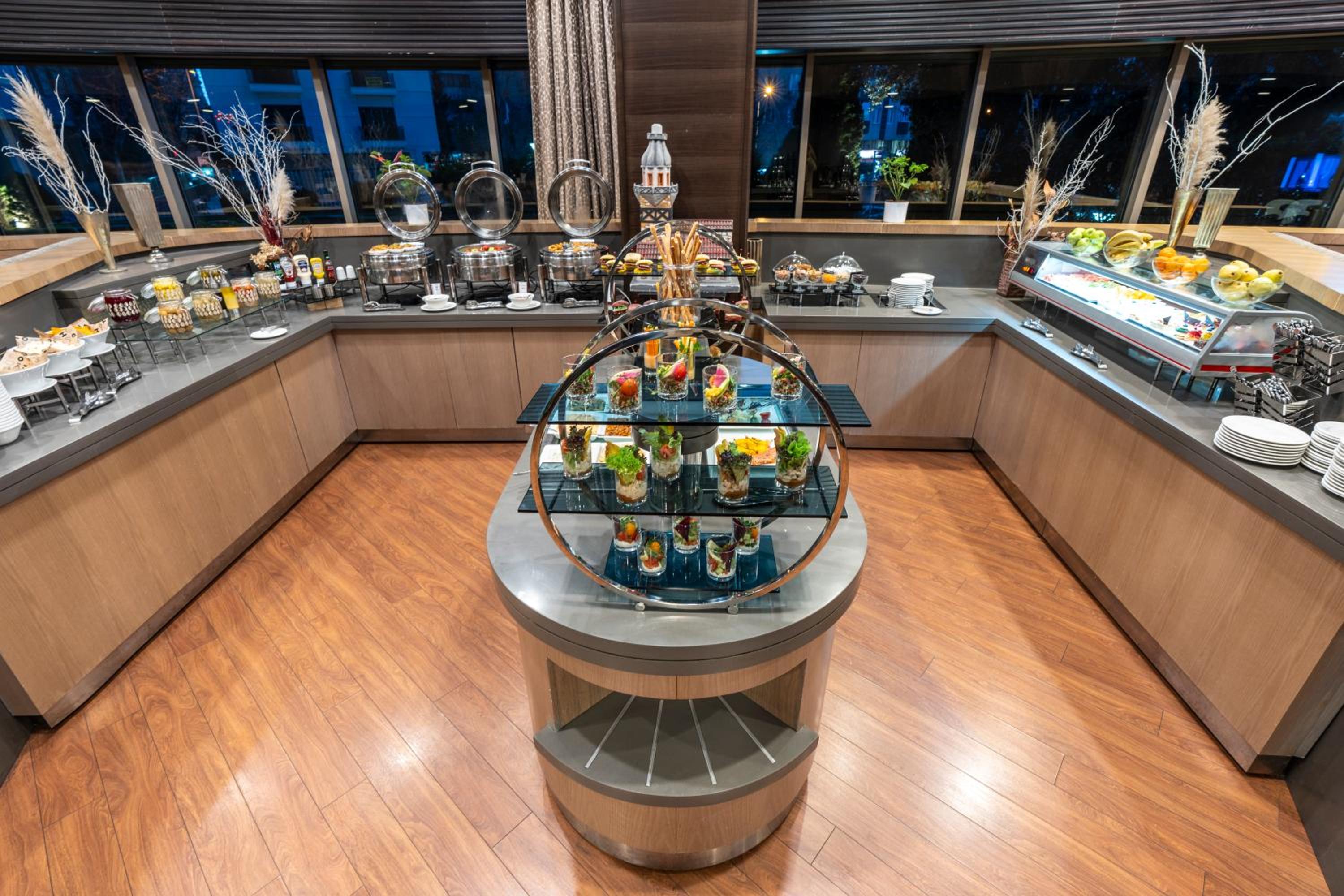 Hilton Istanbul Kozyatagi - Image 46