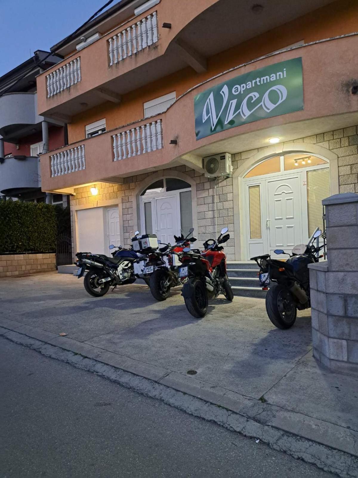 Apartmani VICO