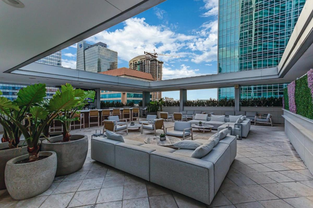 Lux Aka Brickell Condo
