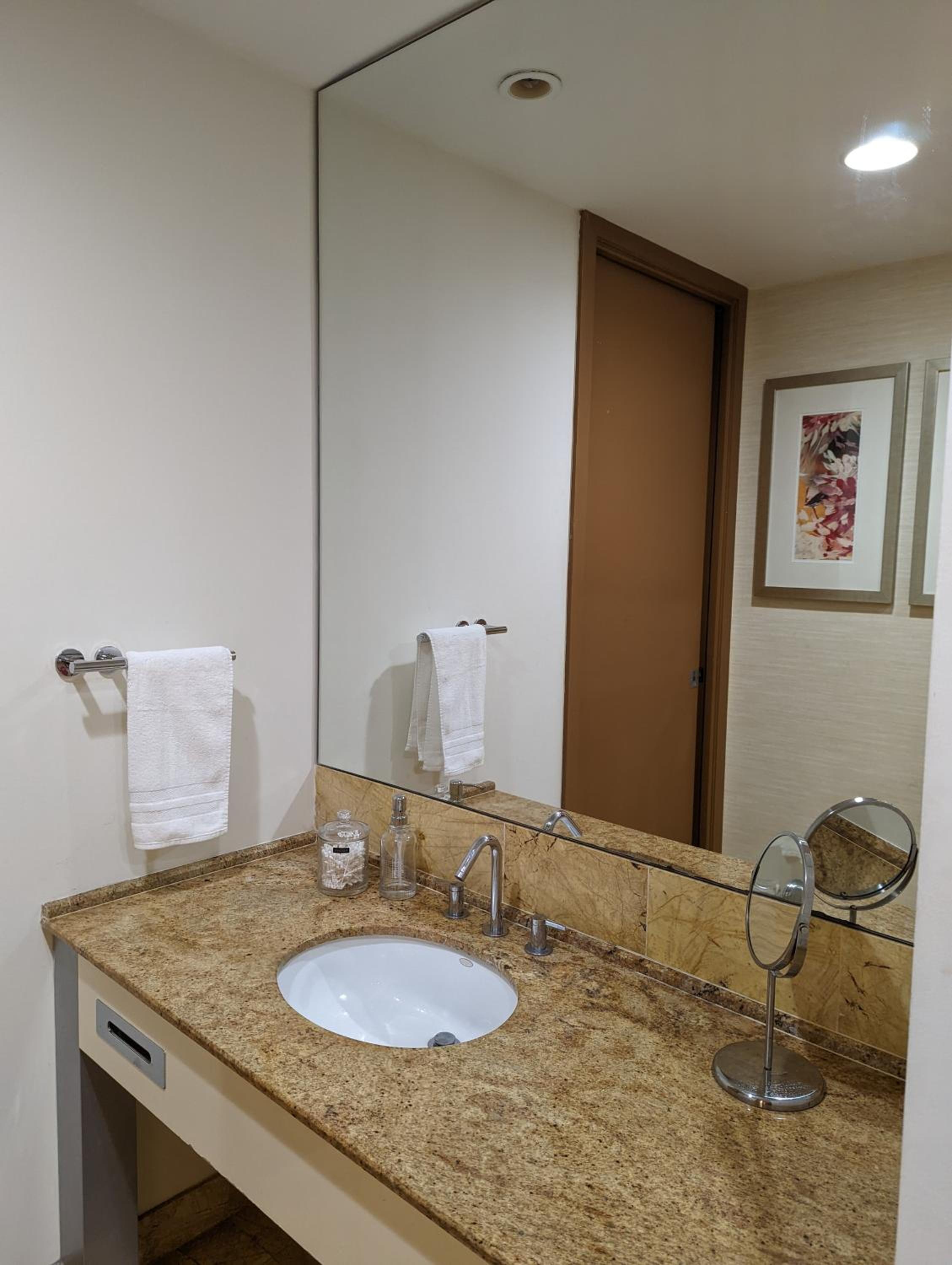 Lux Aka Brickell Condo