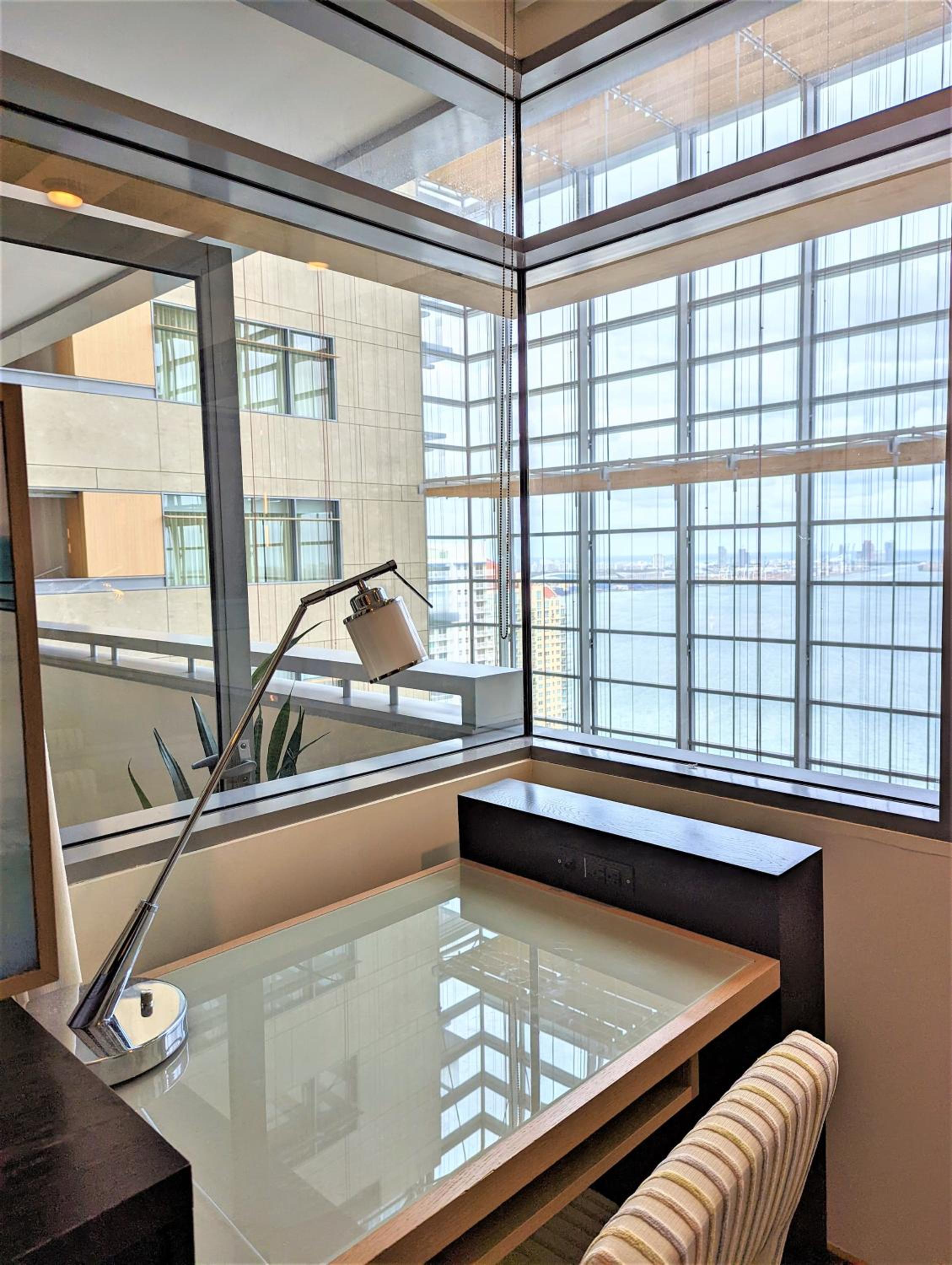 Lux Aka Brickell Condo