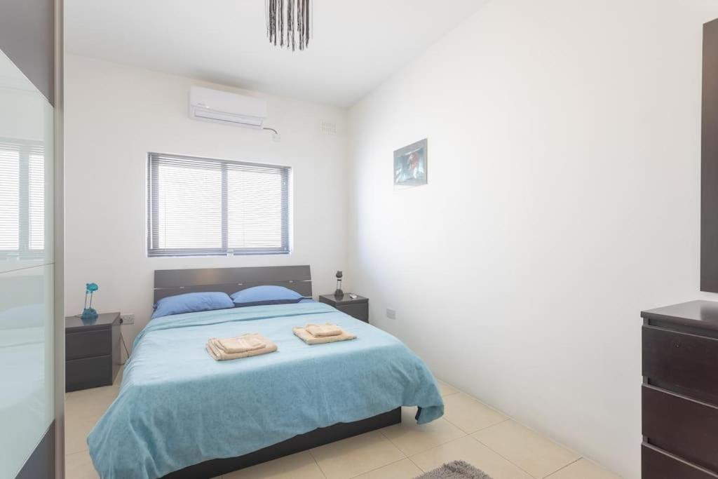 Smart Cosy Apartment - 10 mins walk from the beach view 5