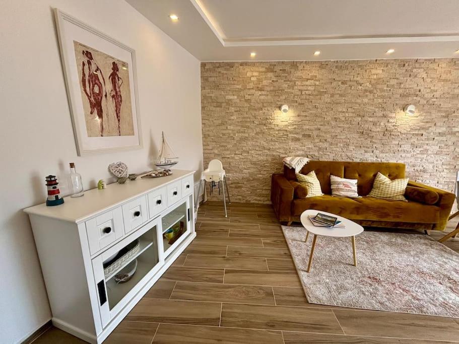 Ulcinj - Stonehouse in Oldtown with sea view