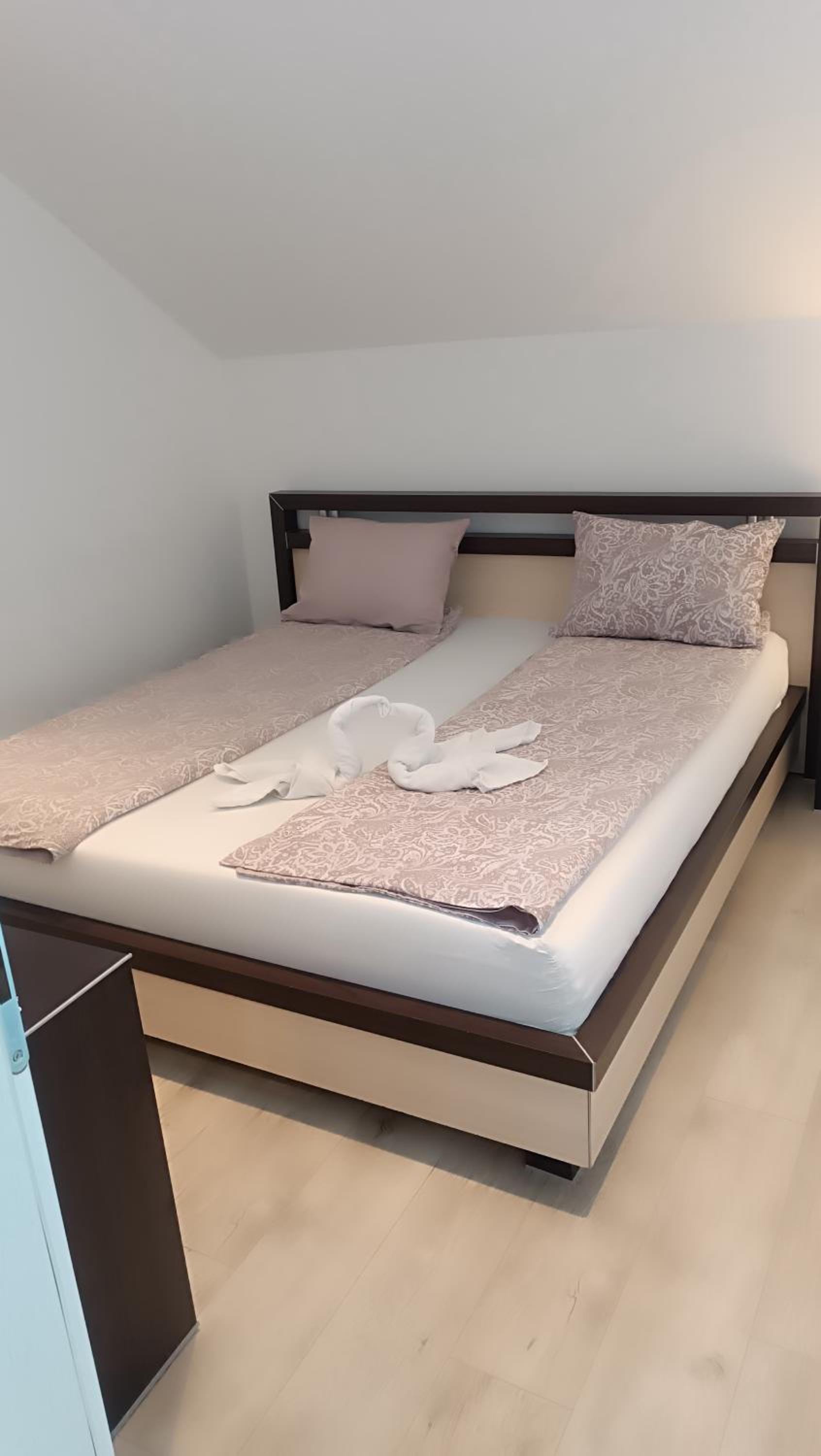 Lejla apartmani - Jablaničko jezero view 3