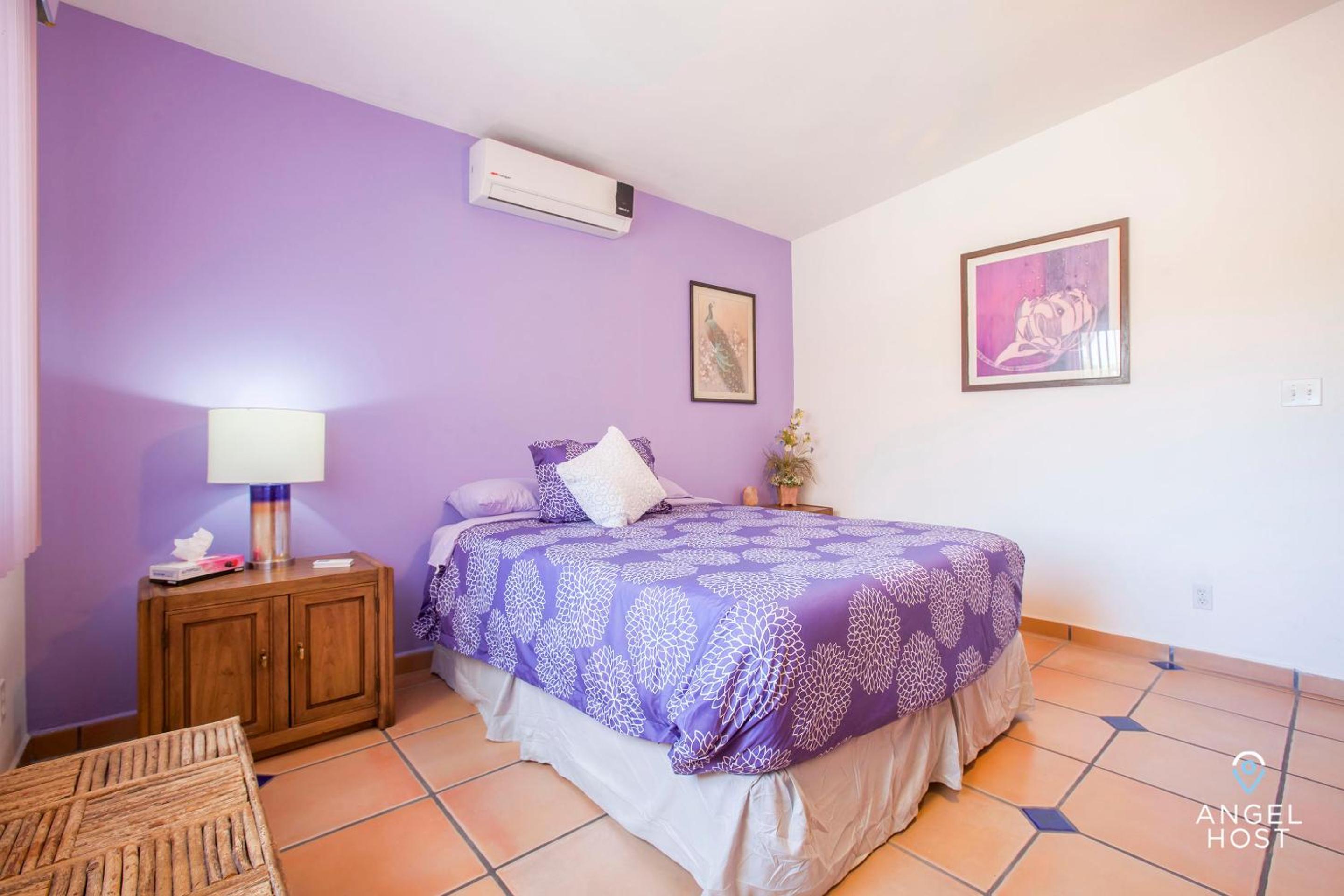 Cozy Stay 2 blocks from the beach and Malecón!