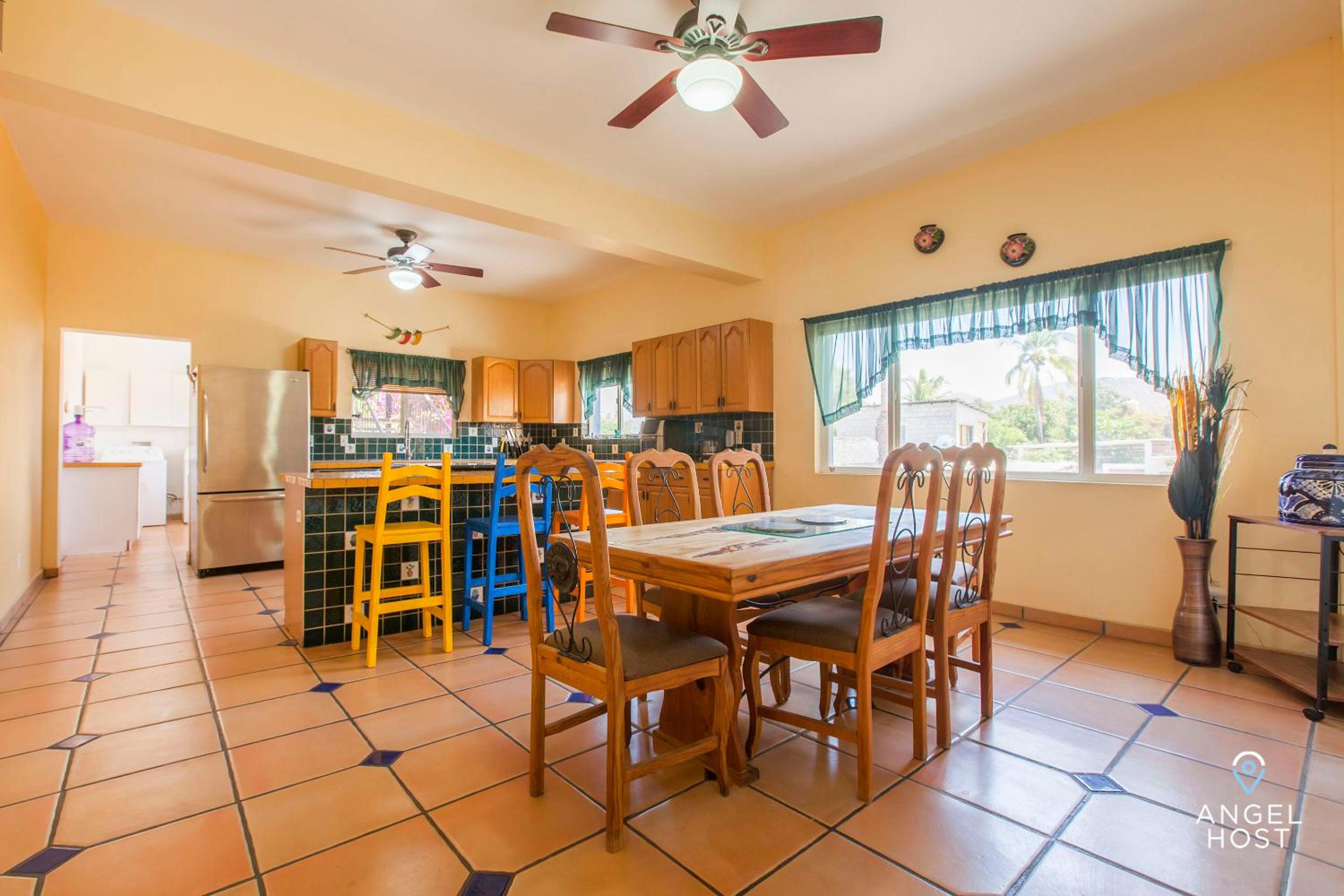 Cozy Stay 2 blocks from the beach and Malecón!