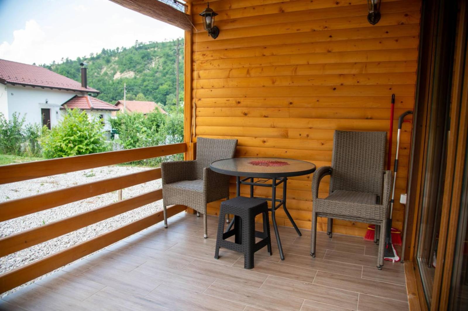 Sweet Home Visoko FREE PARKING, AC, RENT A CAR