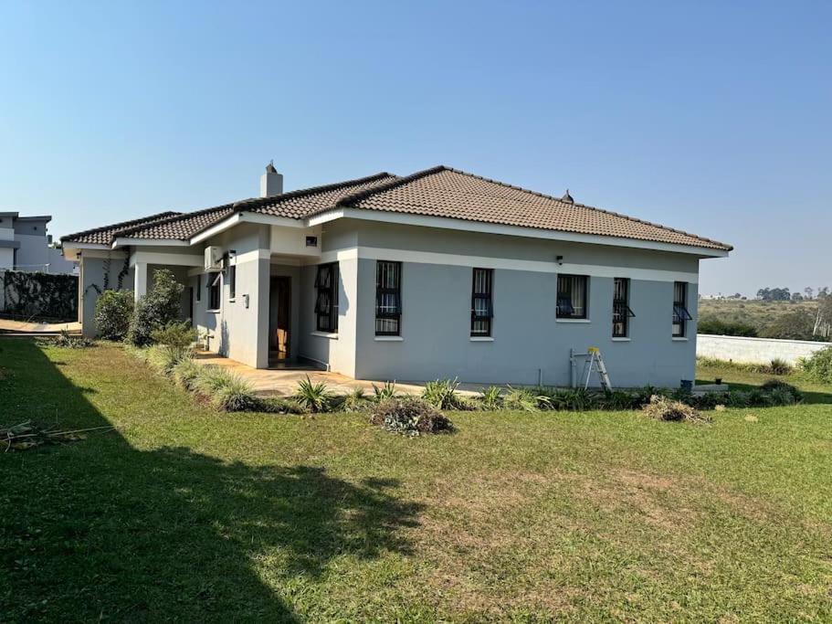 Aaru house