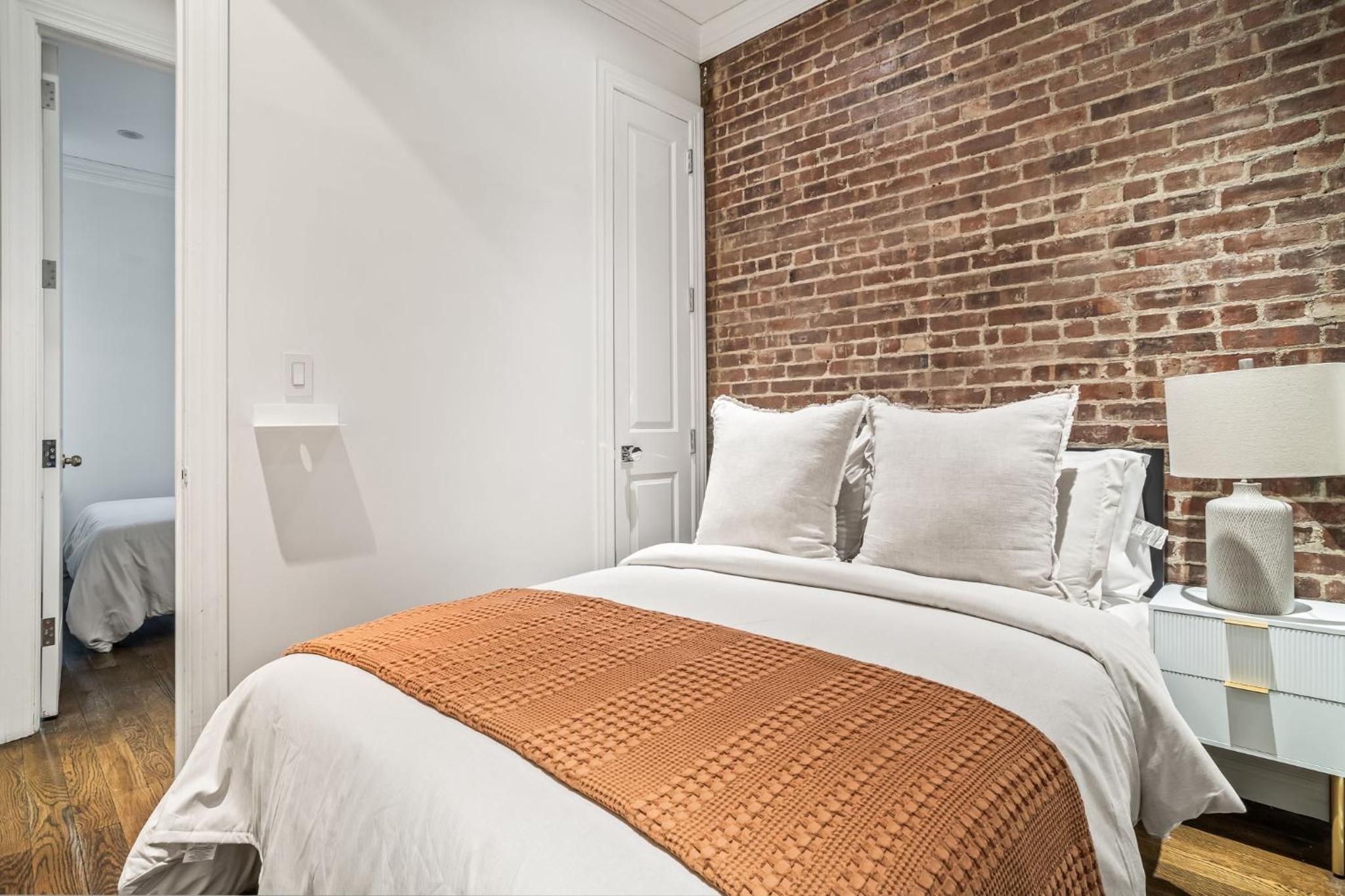 Modern 3bd 1 Bath City Escape