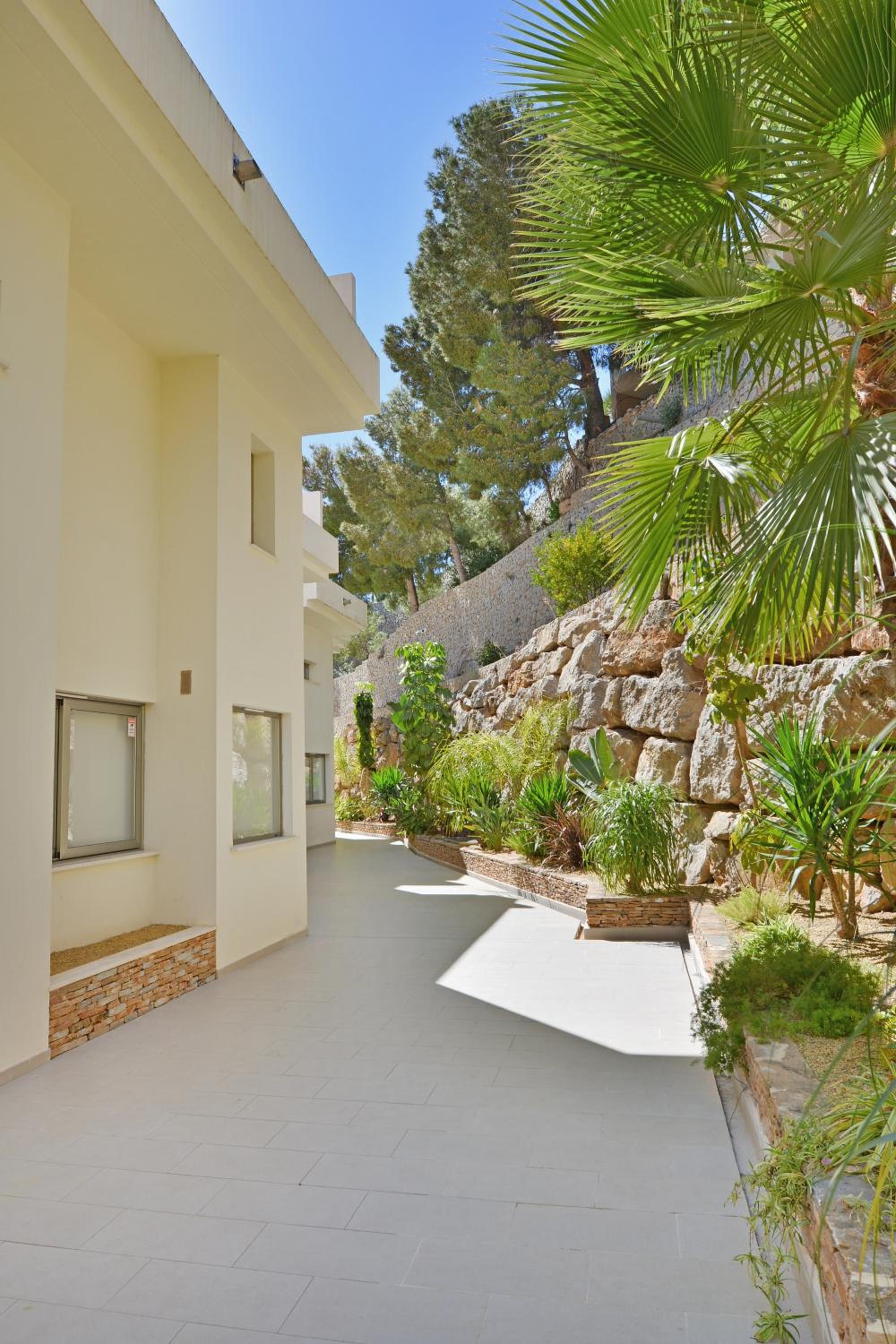 Altea Bayview Apartment by NRAS photo 4