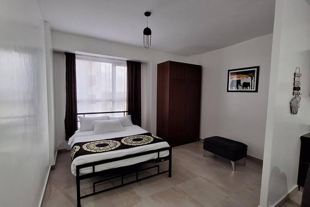 Spacious Studio Ngong Road view 4