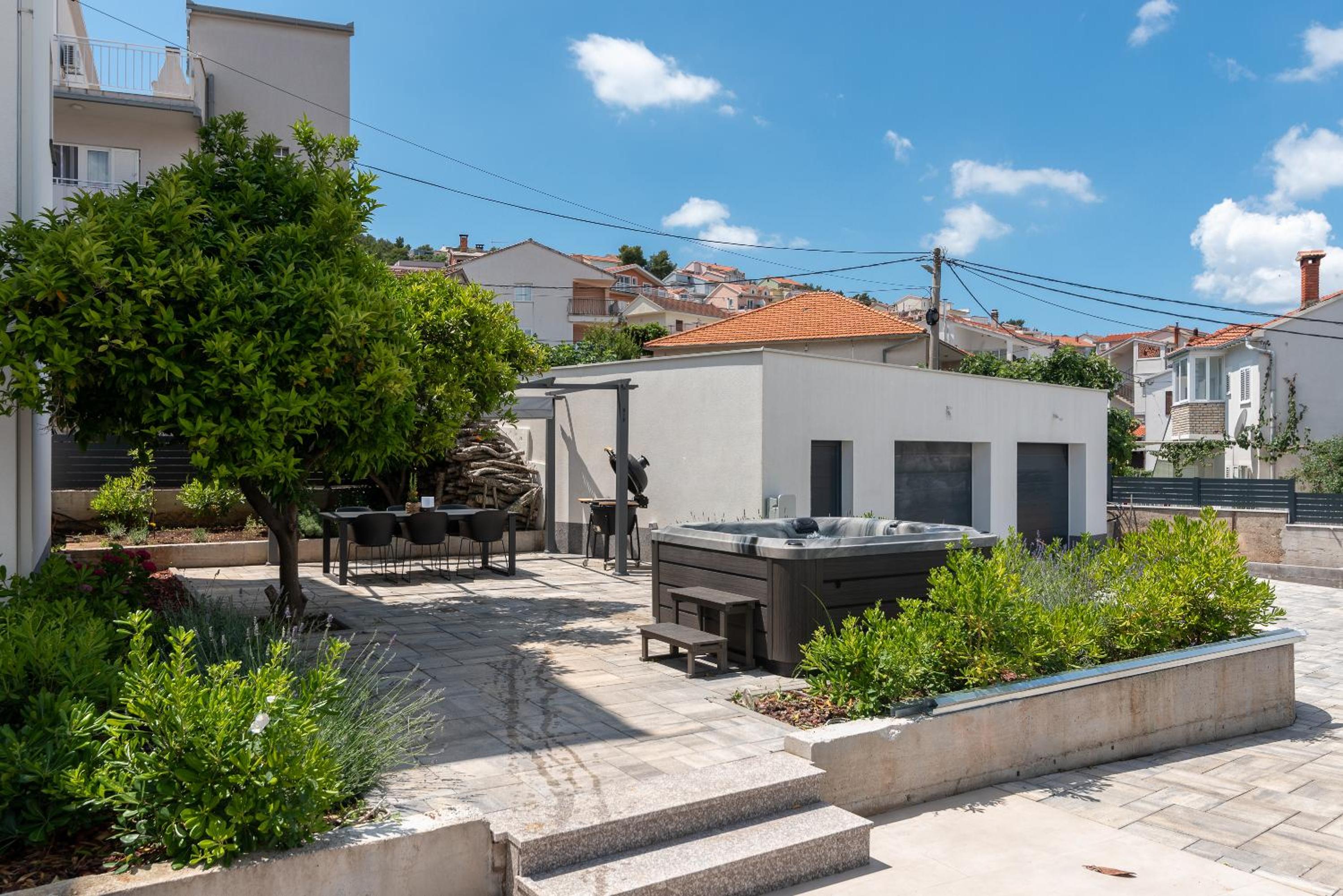 Photo 28
