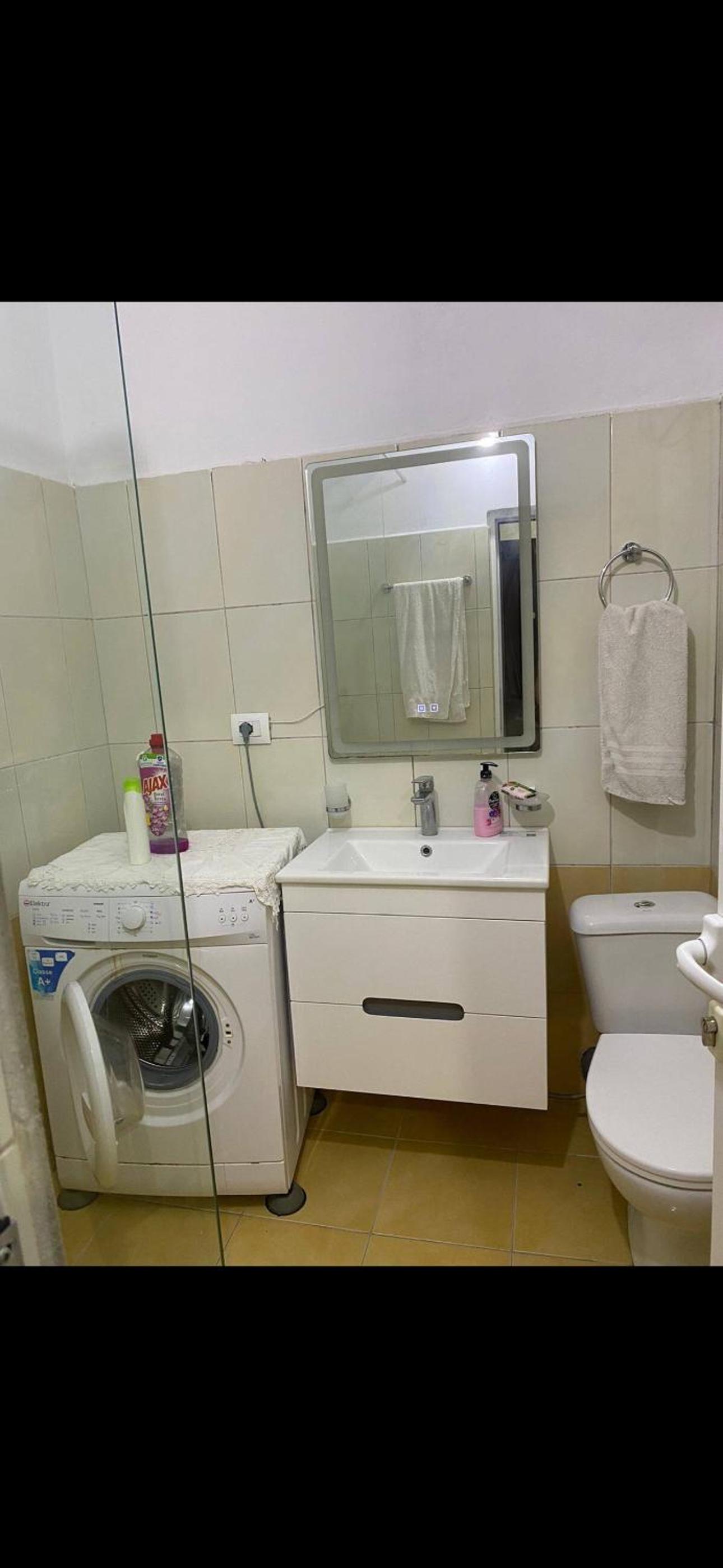 Rian Apartment
