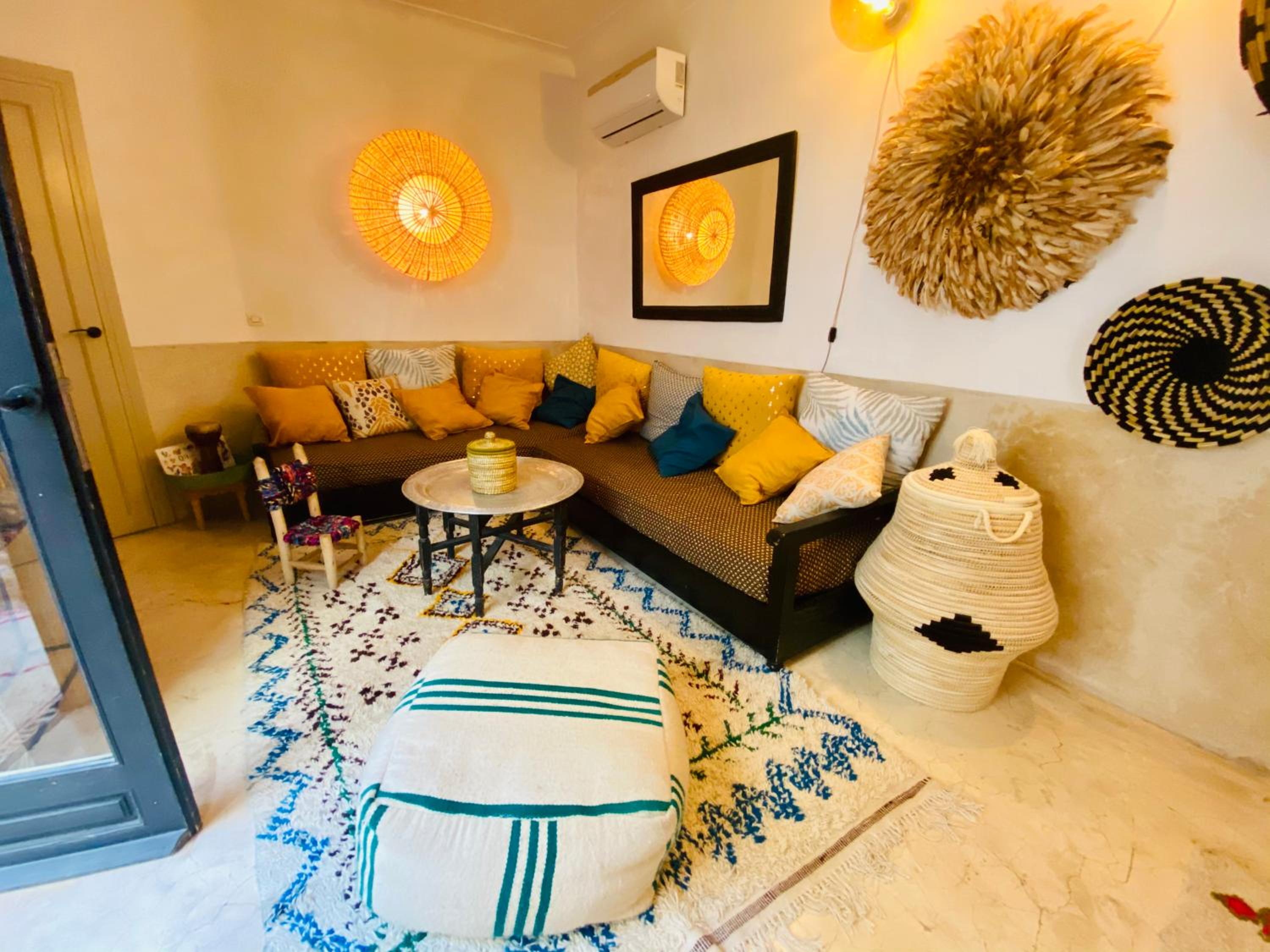 lounge