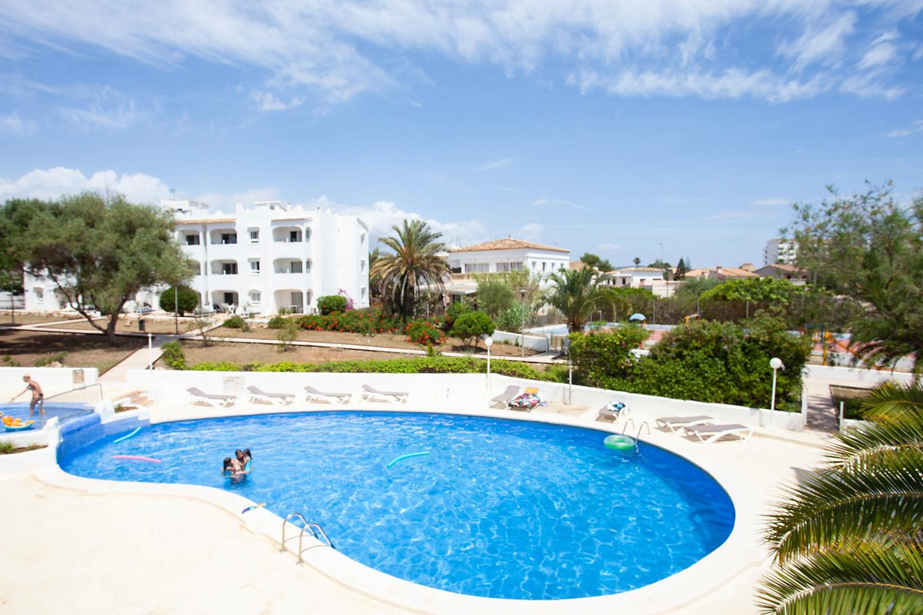 BJ Apartamentos Europa