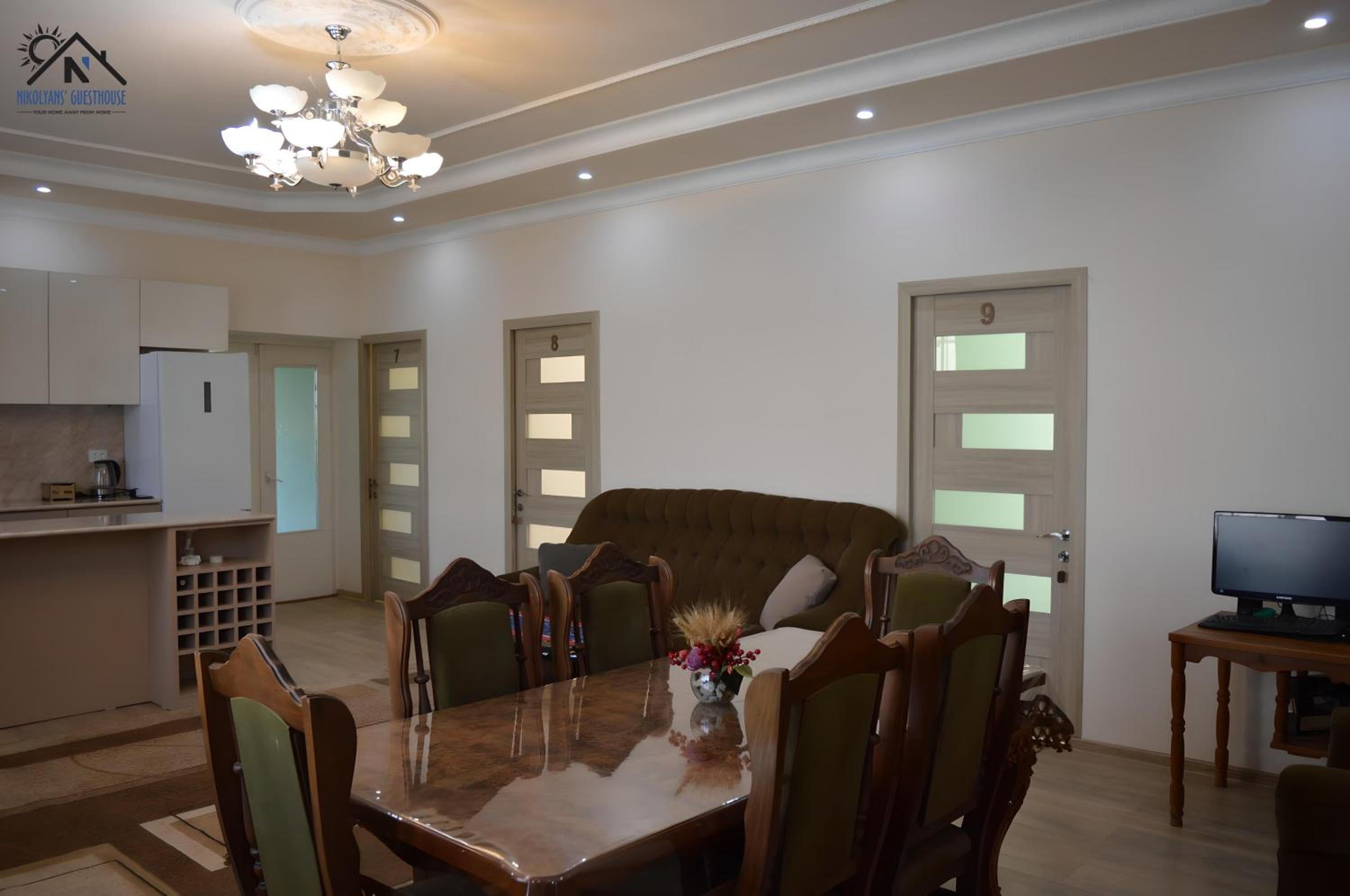 Nikolyans' Guesthouse