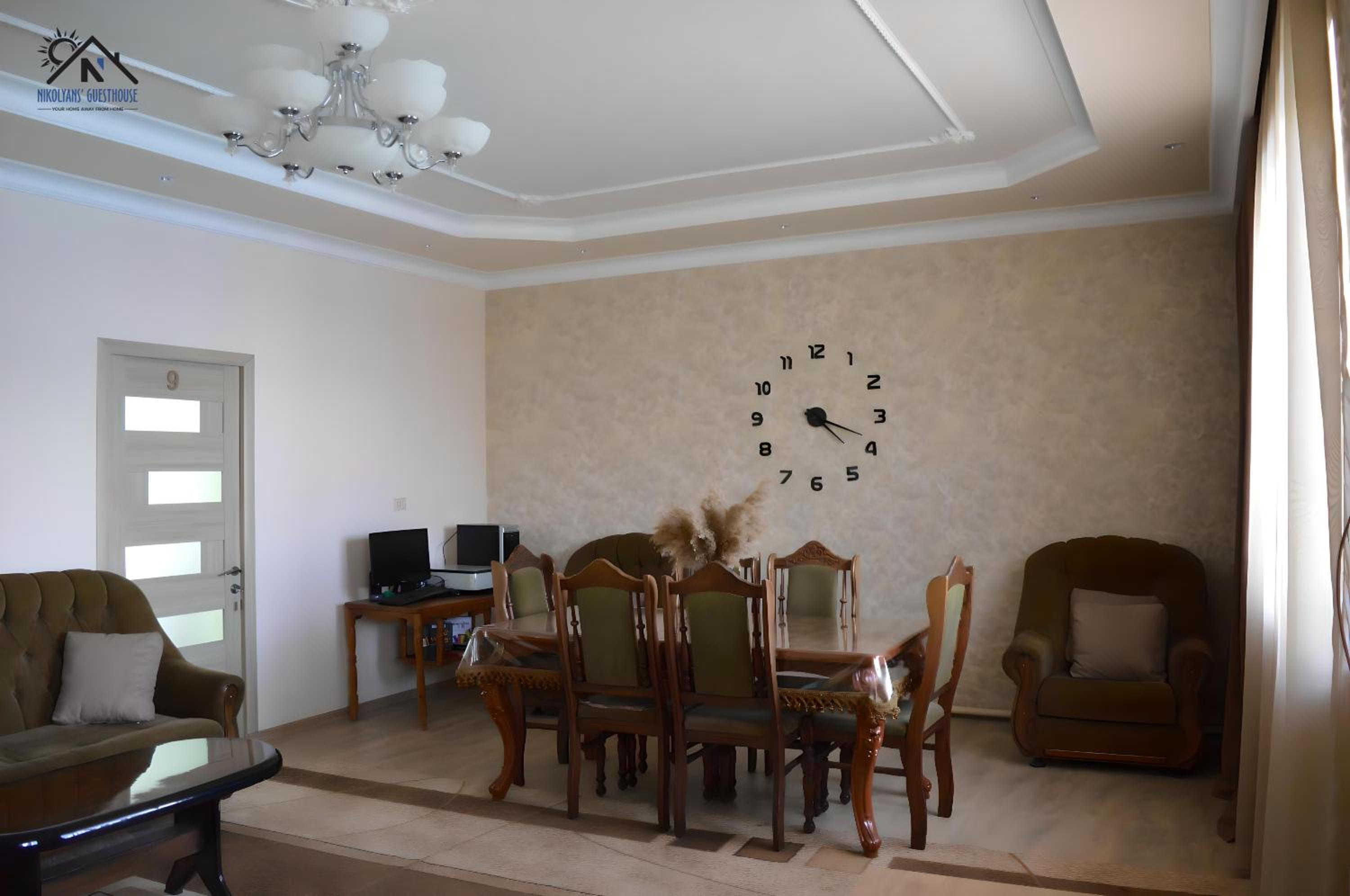 Nikolyans' Guesthouse