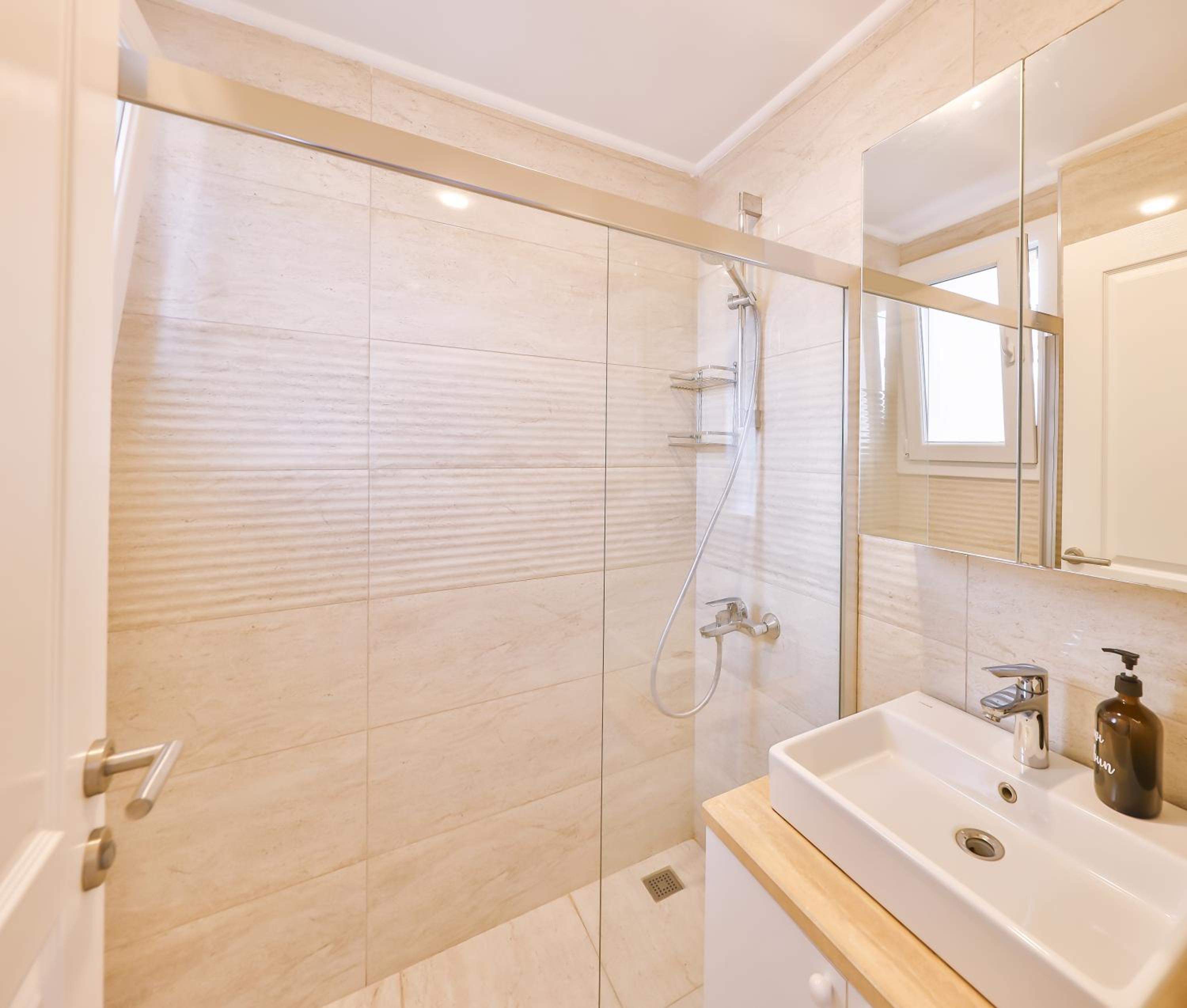 Begonya Suites - Image 86