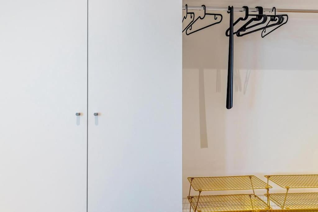 Prestigious Apt in RhyGarden