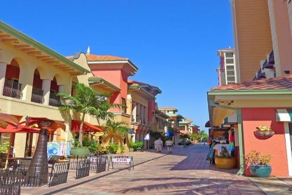 Studio in Downtown Cape Coral view 4
