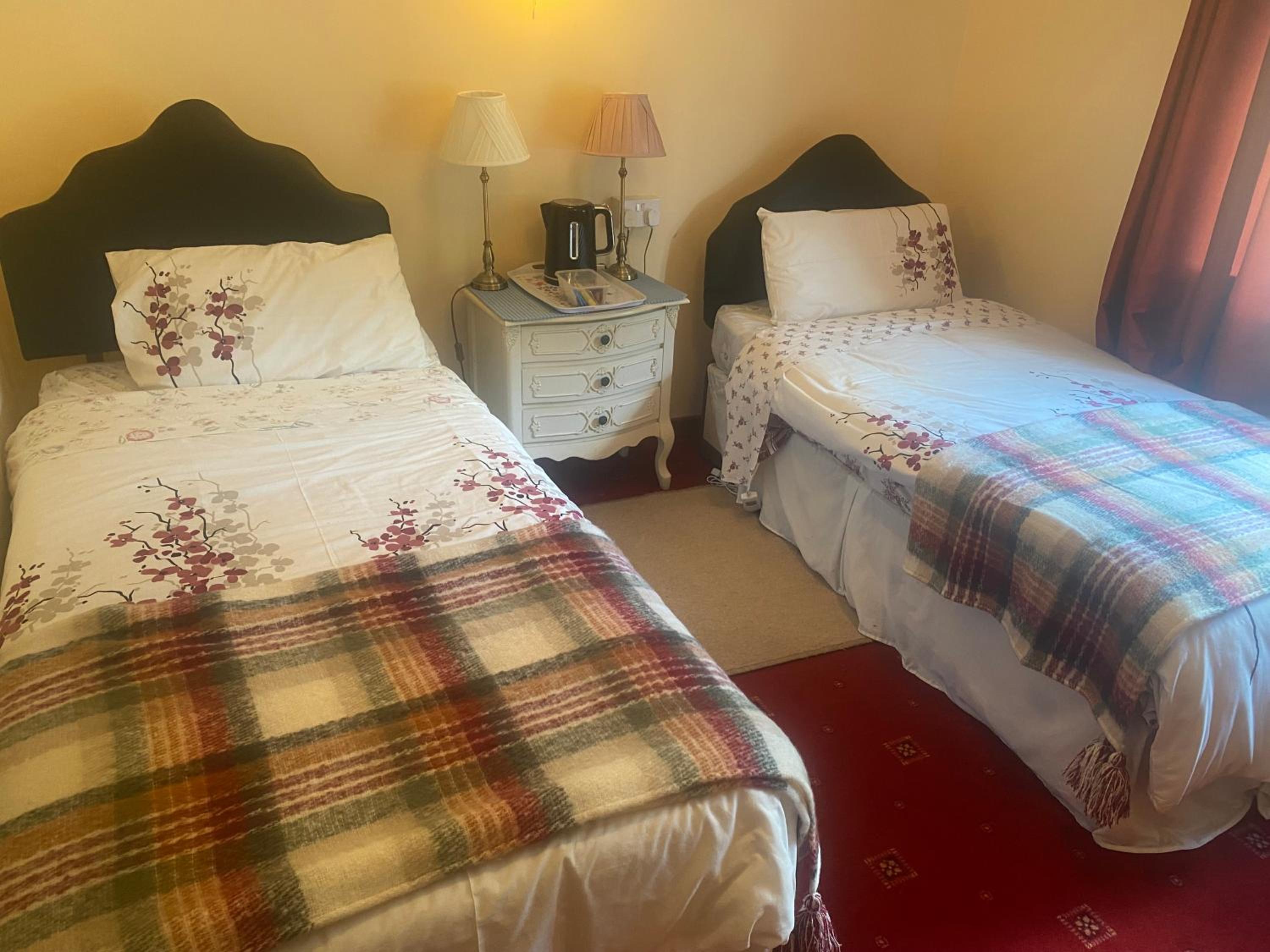 Palm Grove B&B