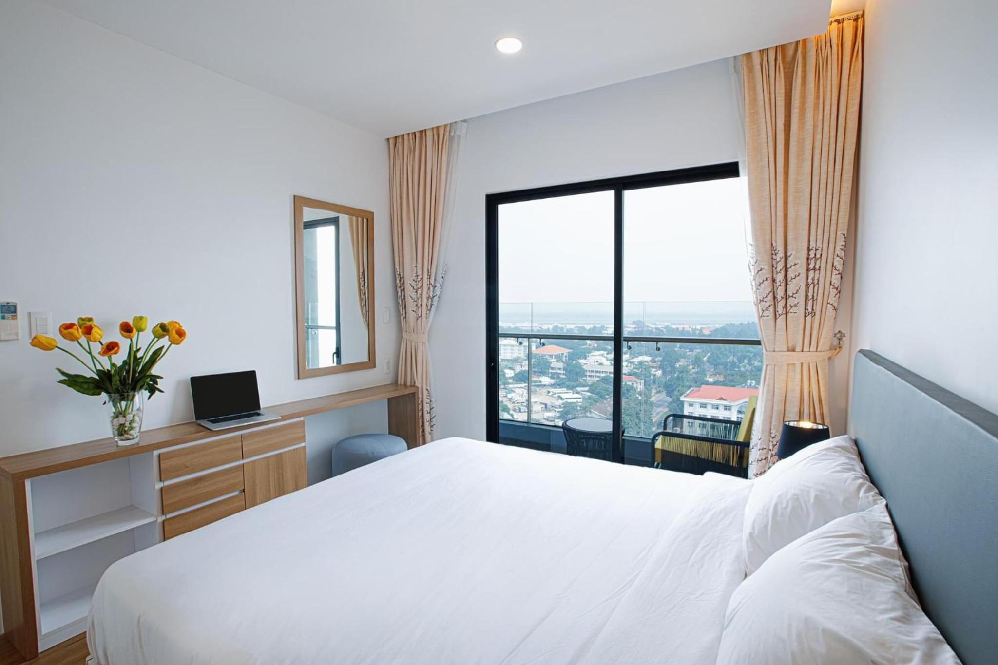 BIG PROMO - Republic Plaza Cong Hoa Apartment