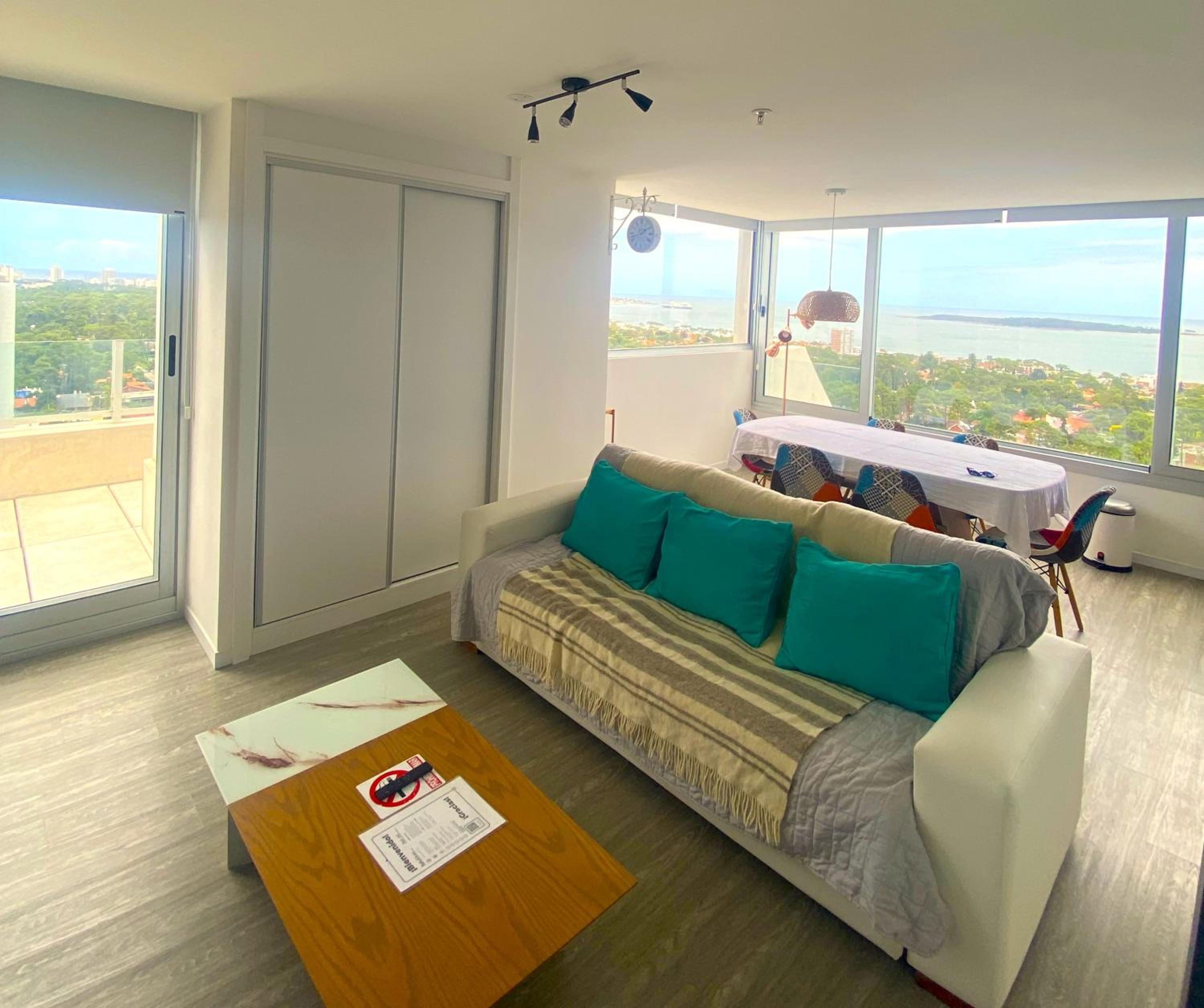 Deluxe Penthouse con Piscina climatizada a estrenar view 3
