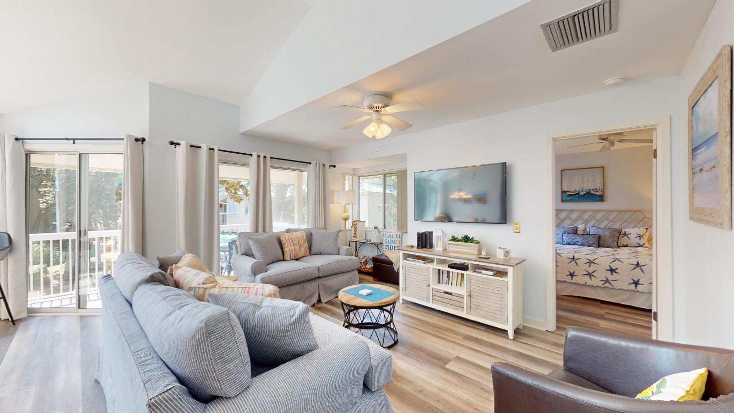 710 Barrington Park