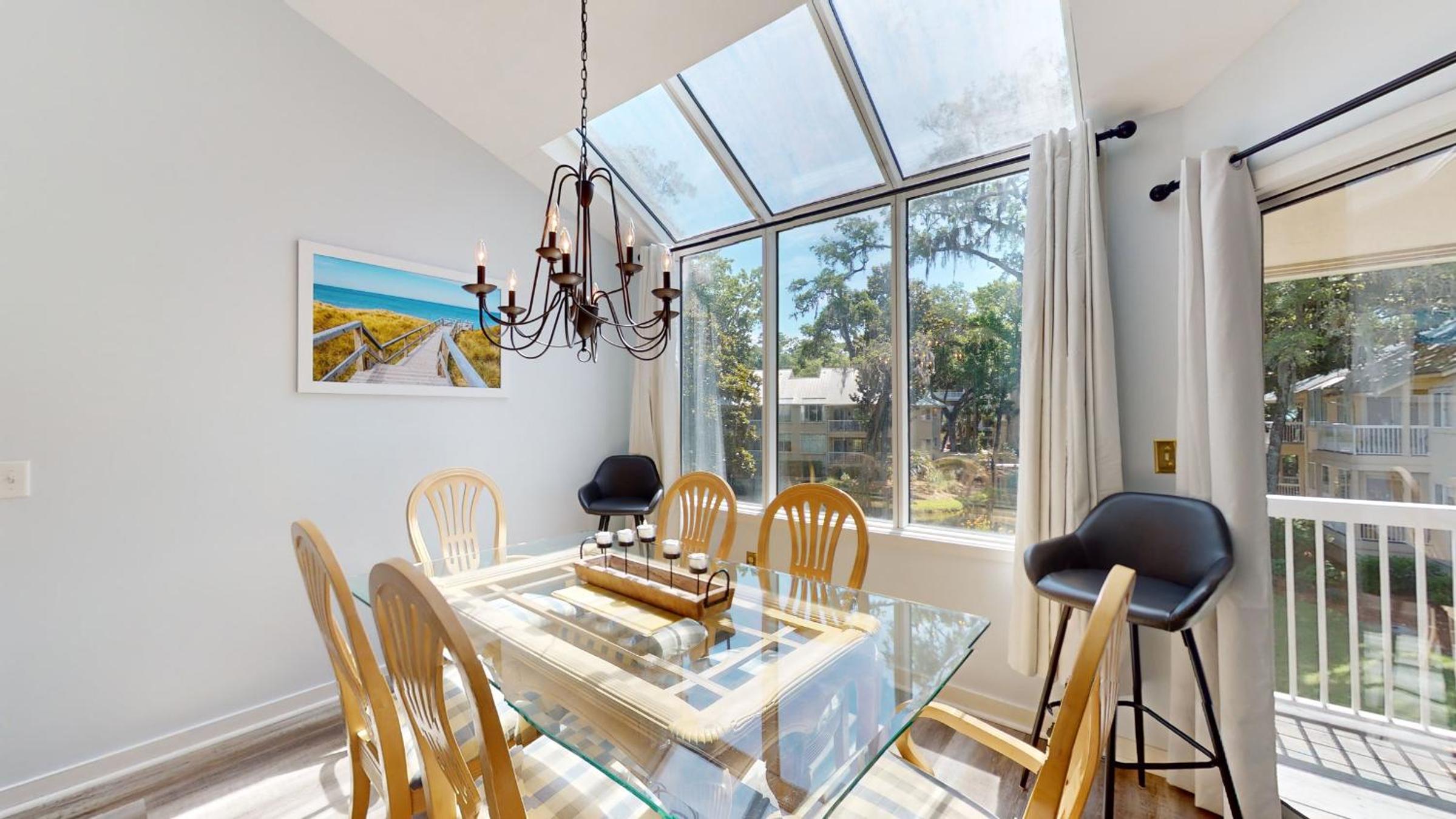 710 Barrington Park
