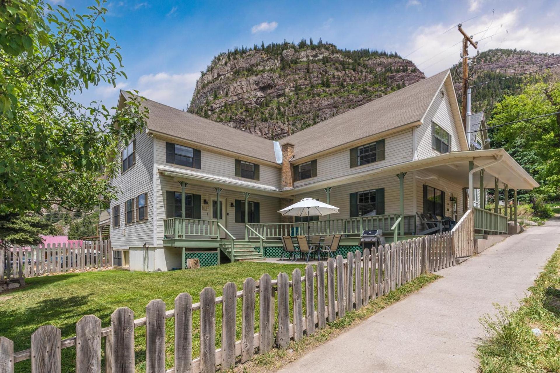320 8th Avenue view 4