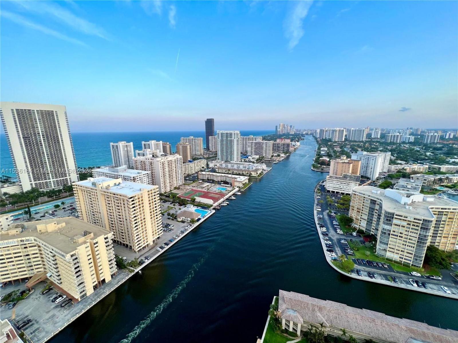 Modern Beachwalk Apartment view 4