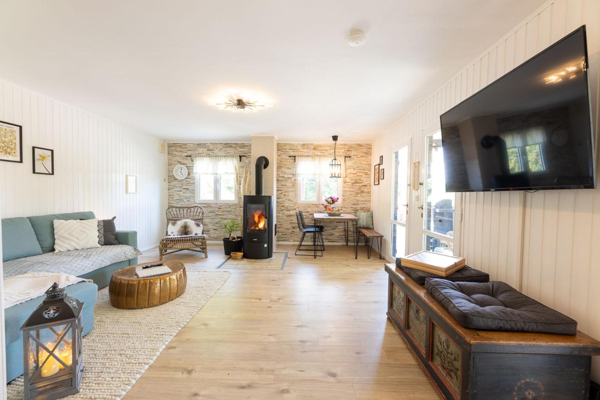 Romantisches Cottage mit Sauna, Terrasse & Natur