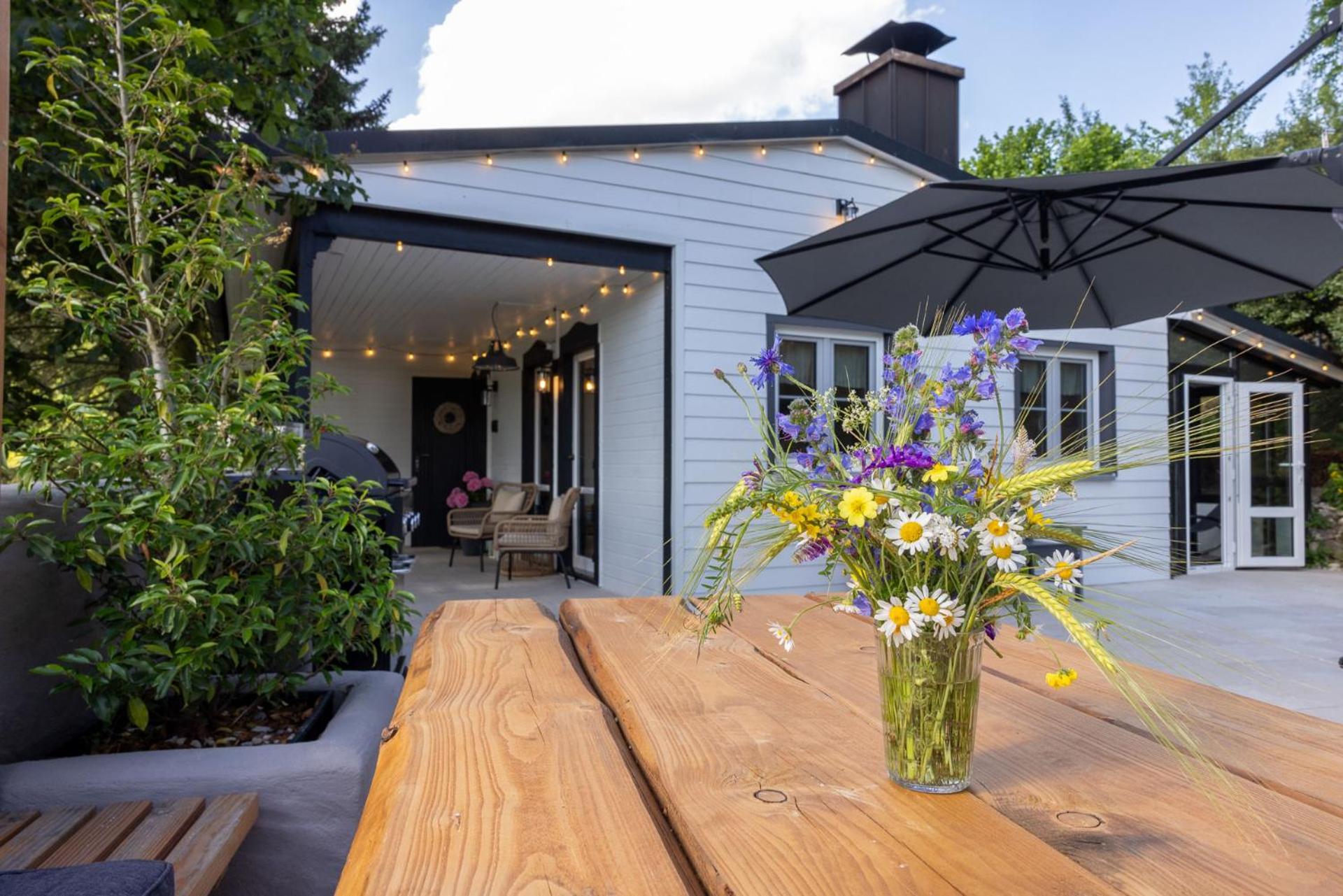 Romantisches Cottage mit Sauna, Terrasse & Natur