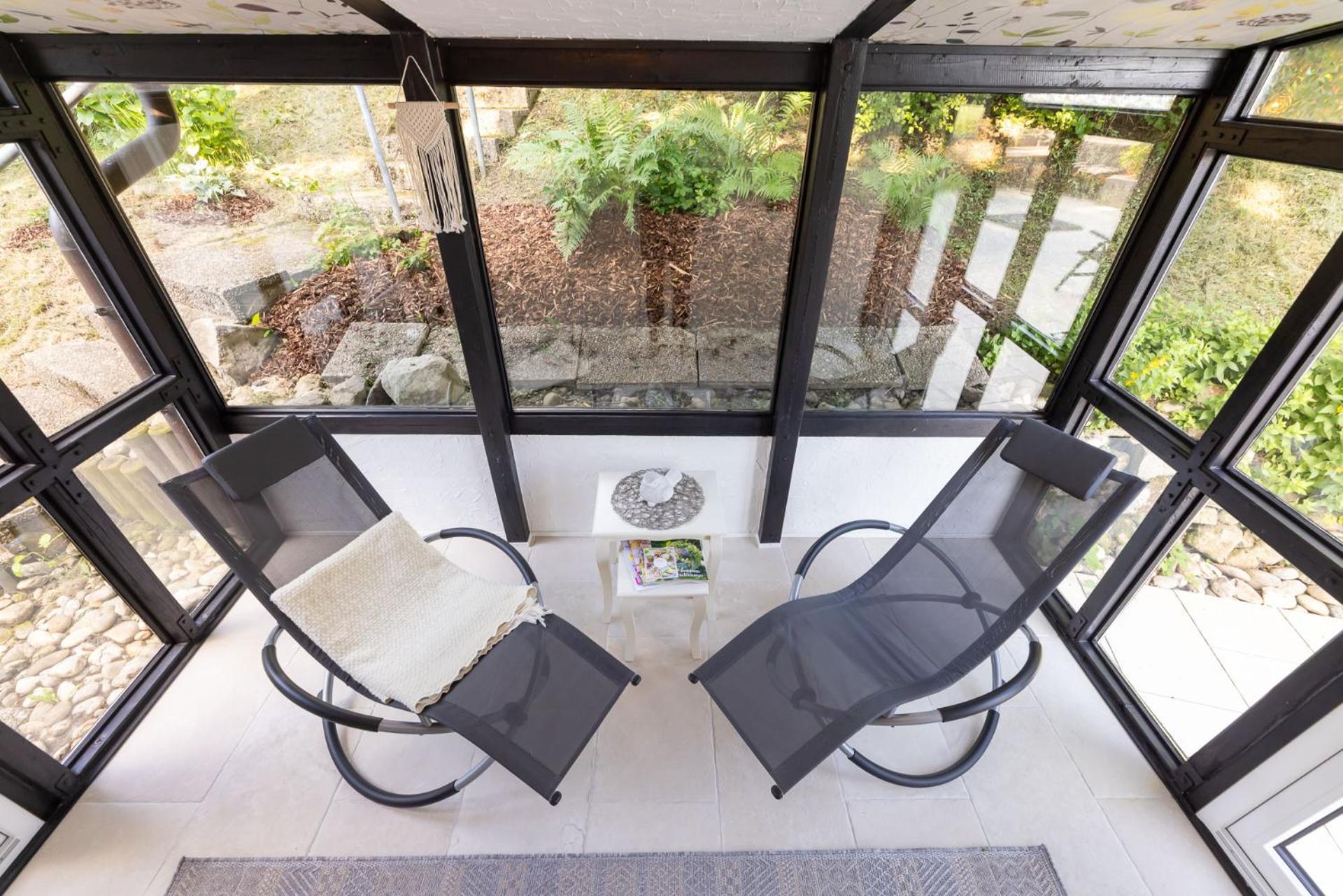 Romantisches Cottage mit Sauna, Terrasse & Natur