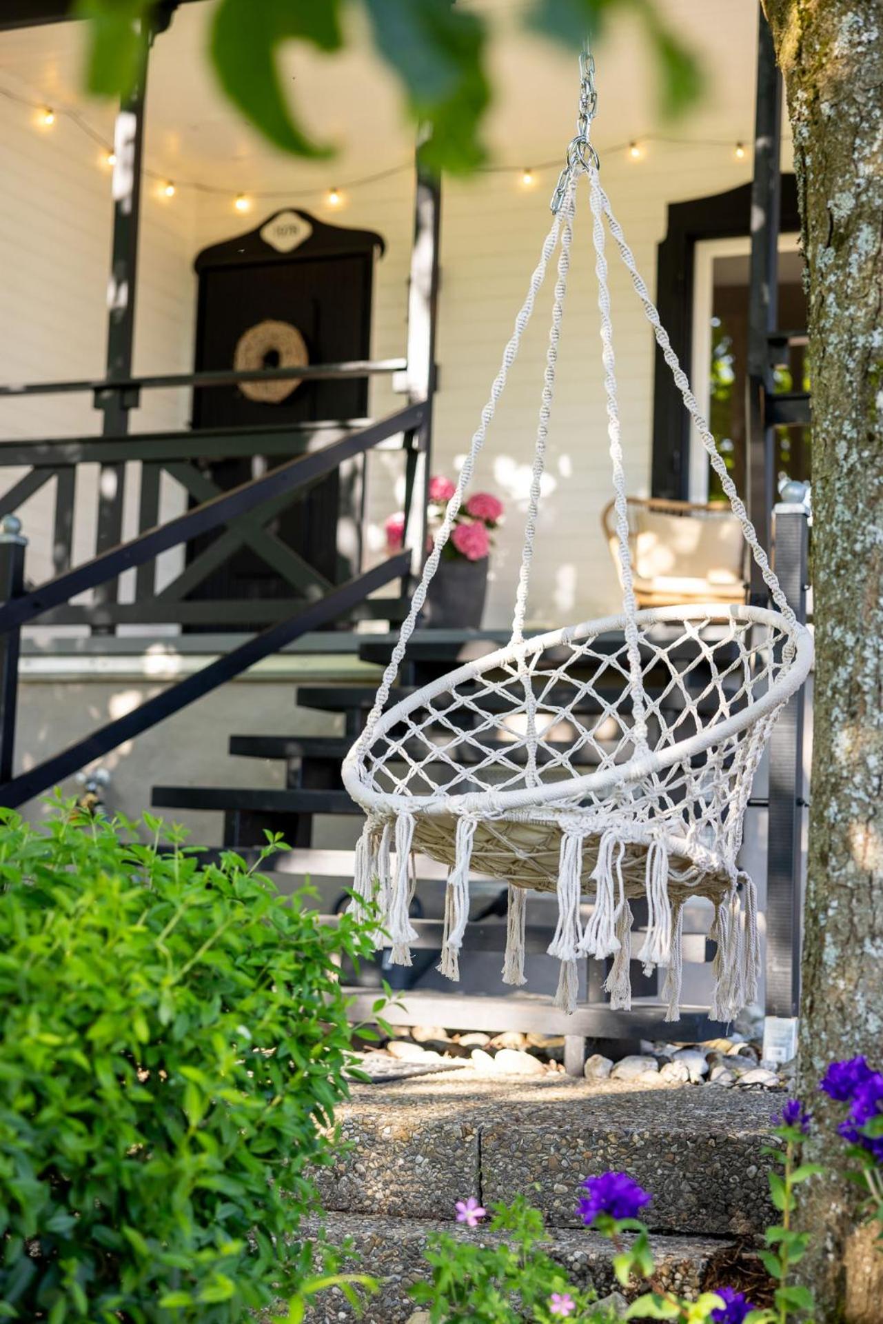 Romantisches Cottage mit Sauna, Terrasse & Natur