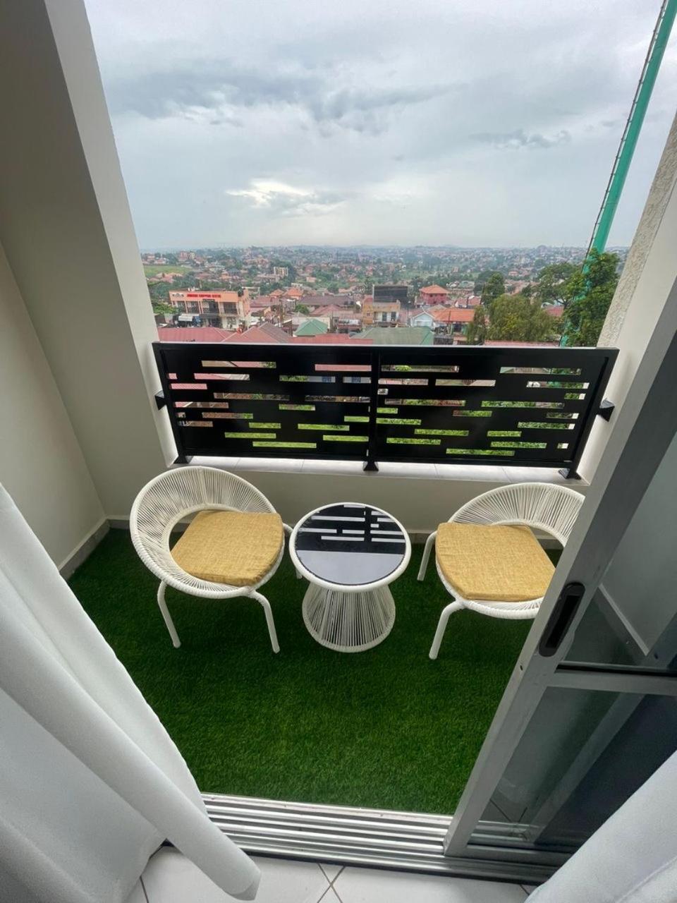 LivLuxe Furnished Apartments