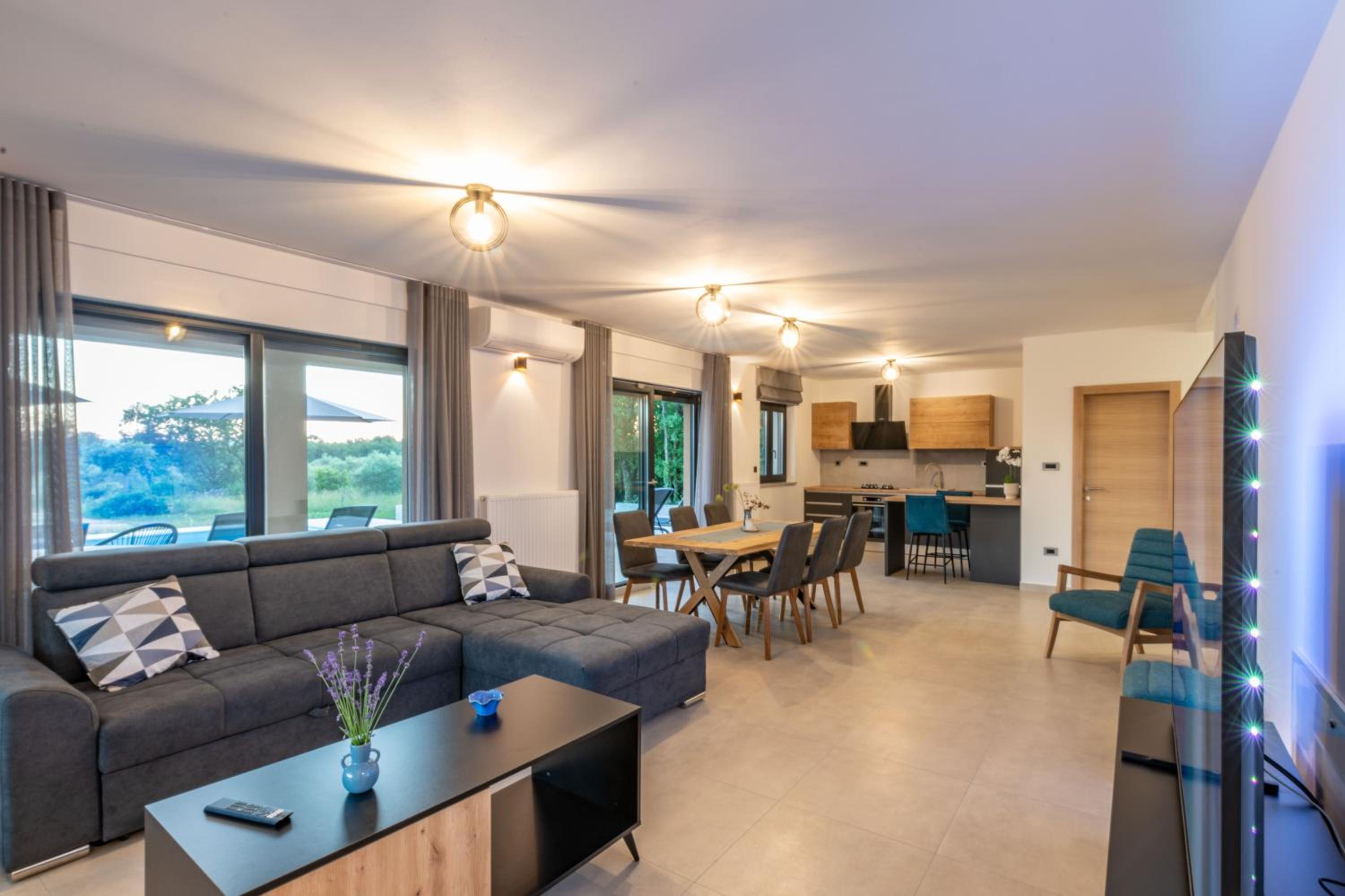 Villa Silente, modern and luxurious villa hugged by nature