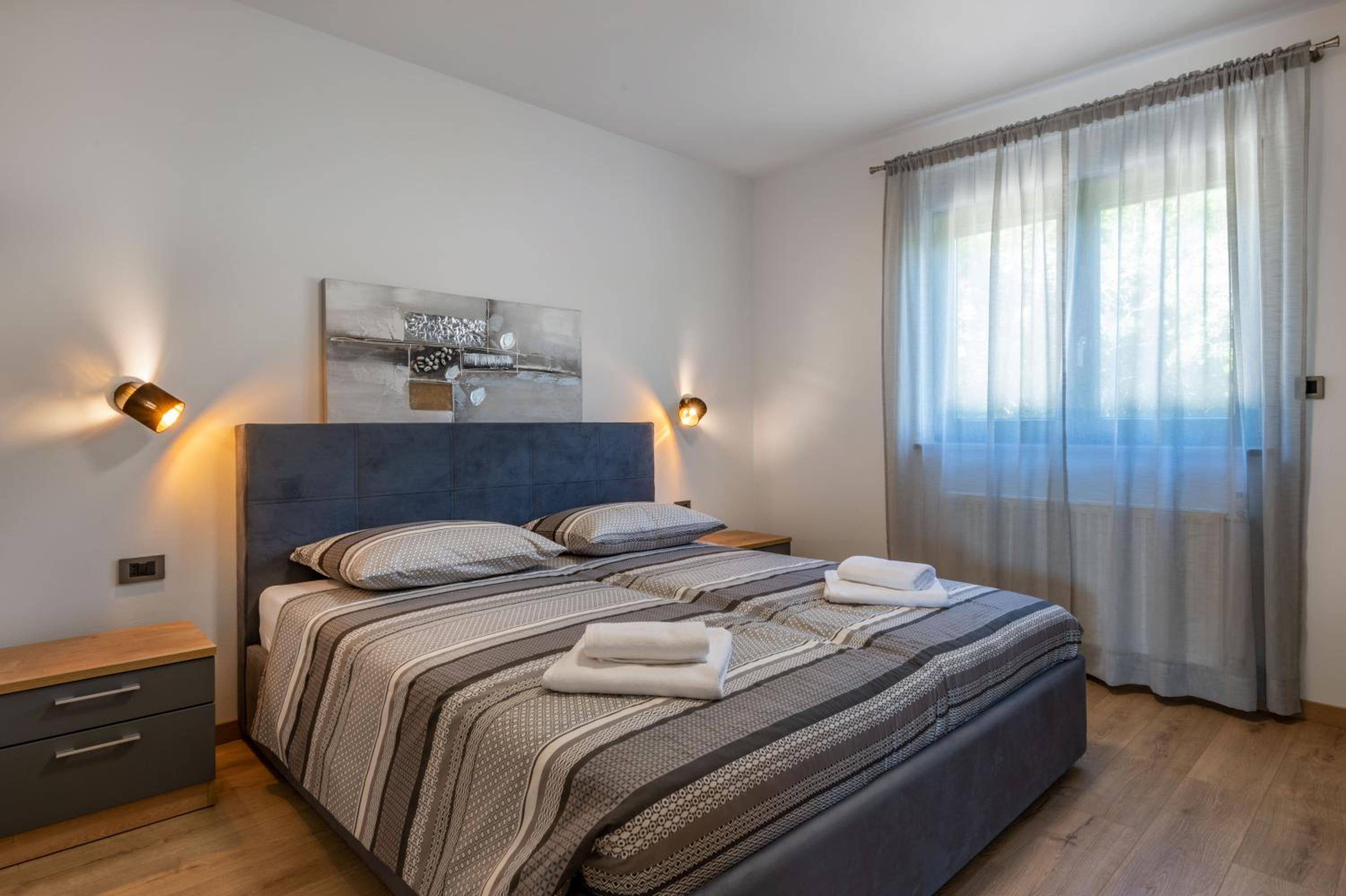 Villa Silente, modern and luxurious villa hugged by nature