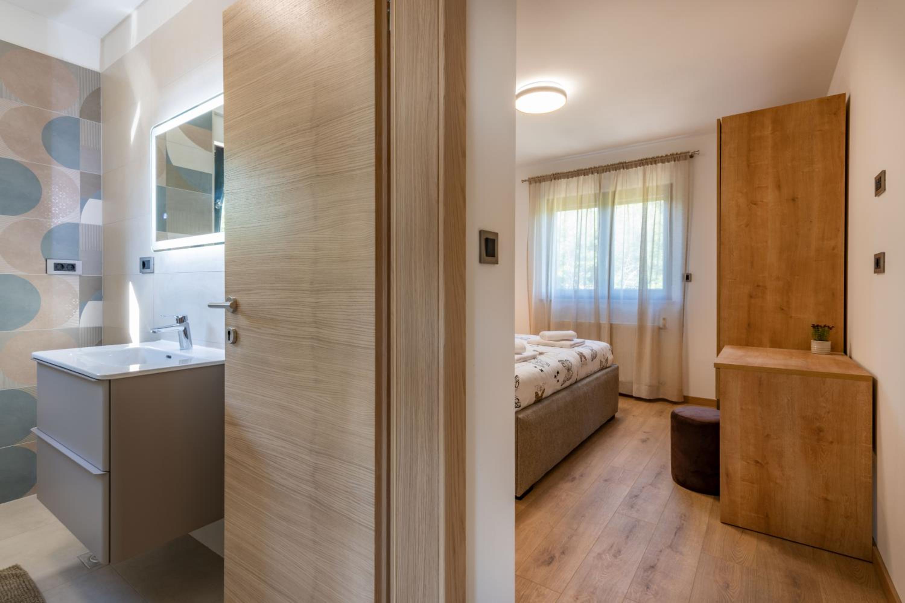 Villa Silente, modern and luxurious villa hugged by nature